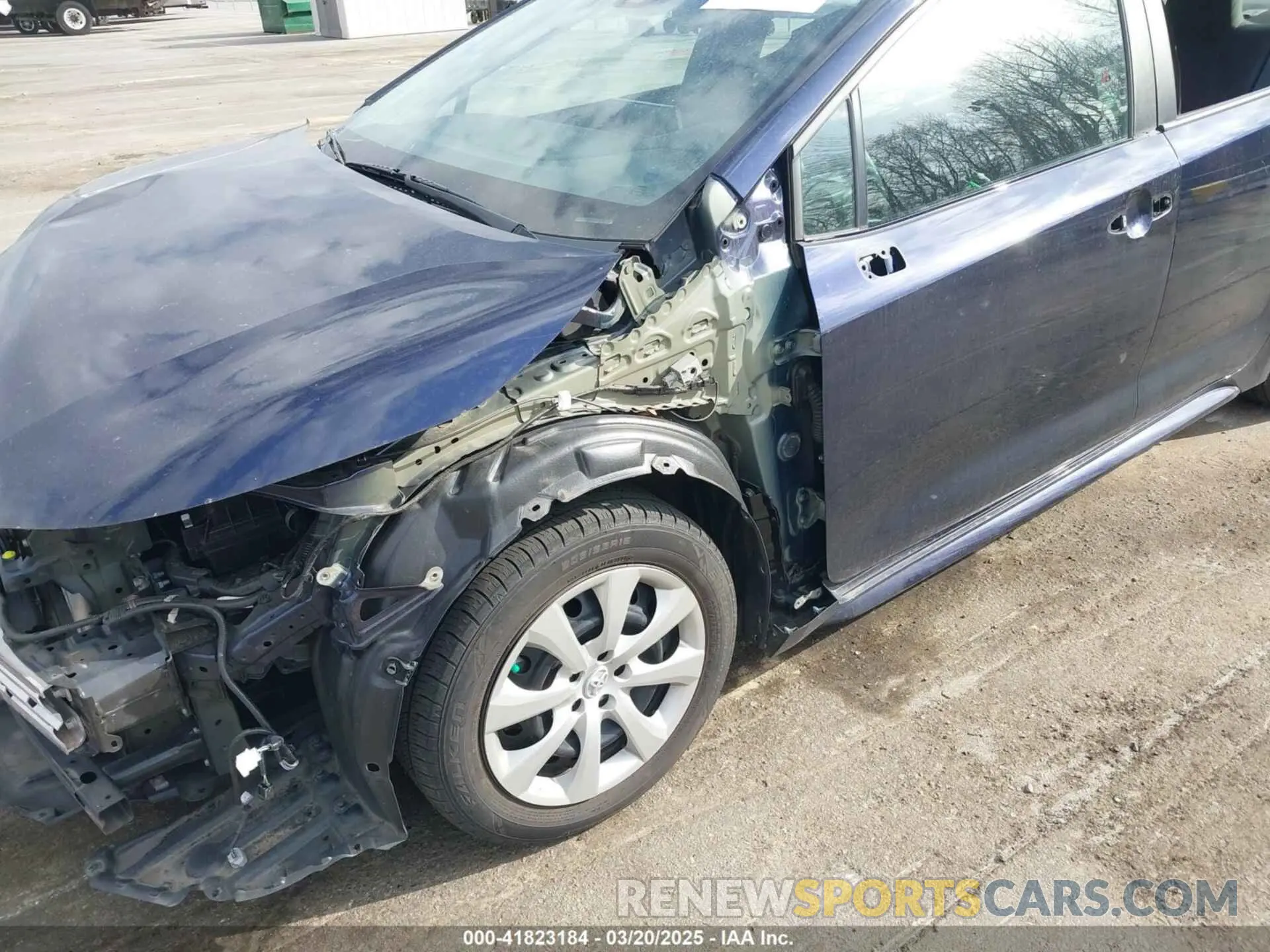 17 fotografías del automóvil dañado 5YFEPMAEXMP207221 TOYOTA COROLLA 2021