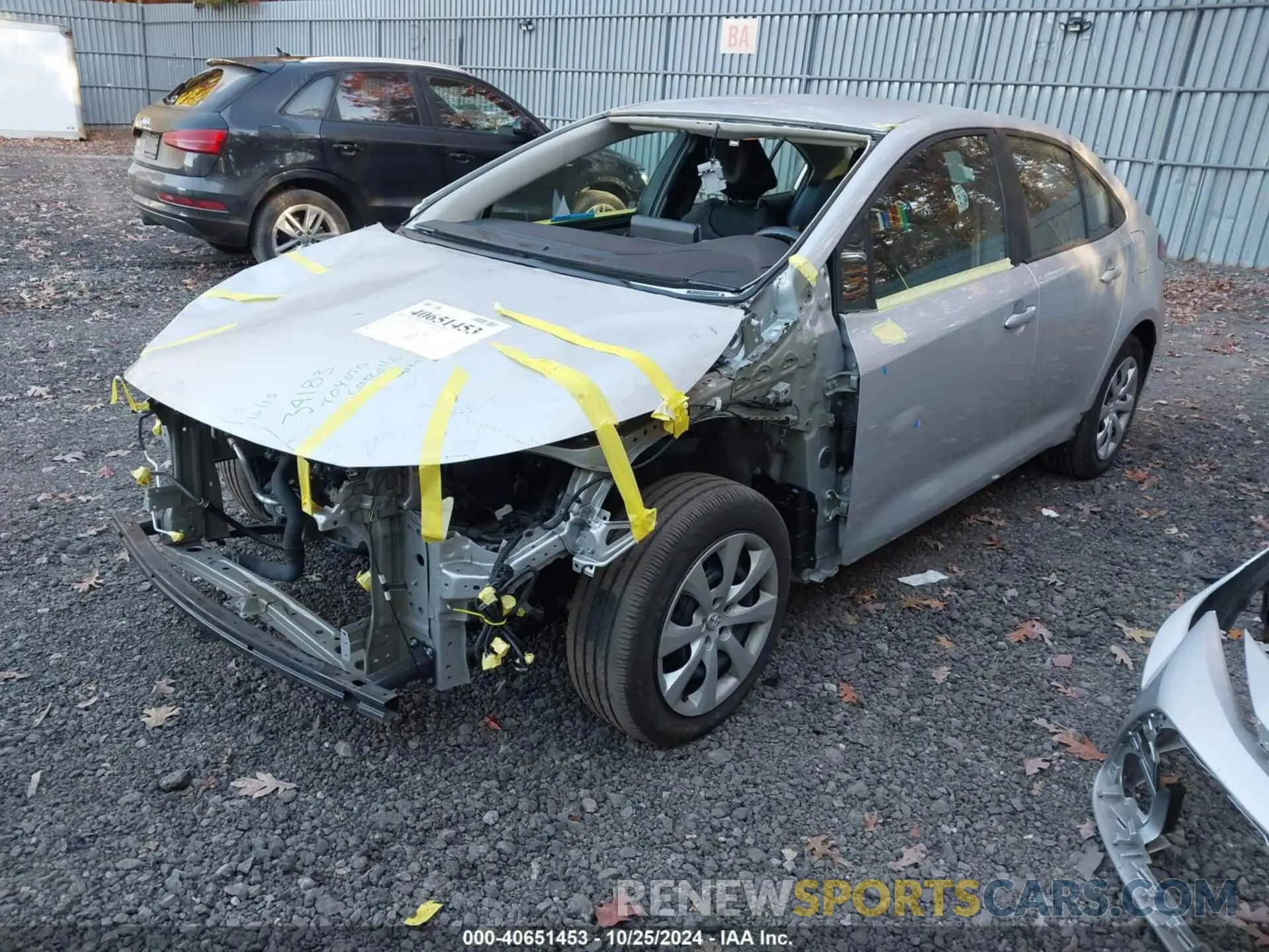 2 fotografías del automóvil dañado 5YFEPMAEXMP207901 TOYOTA COROLLA 2021