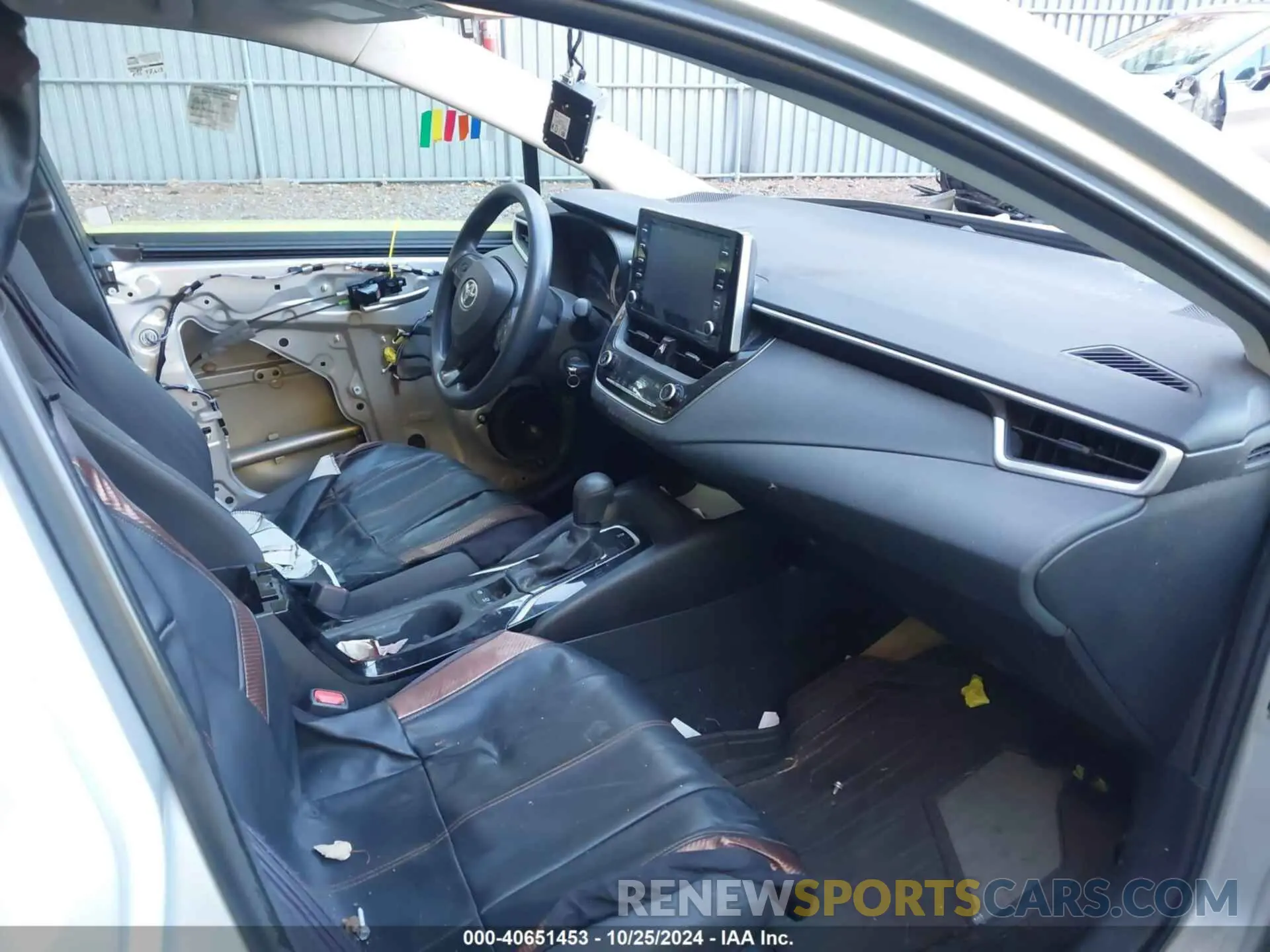 5 fotografías del automóvil dañado 5YFEPMAEXMP207901 TOYOTA COROLLA 2021
