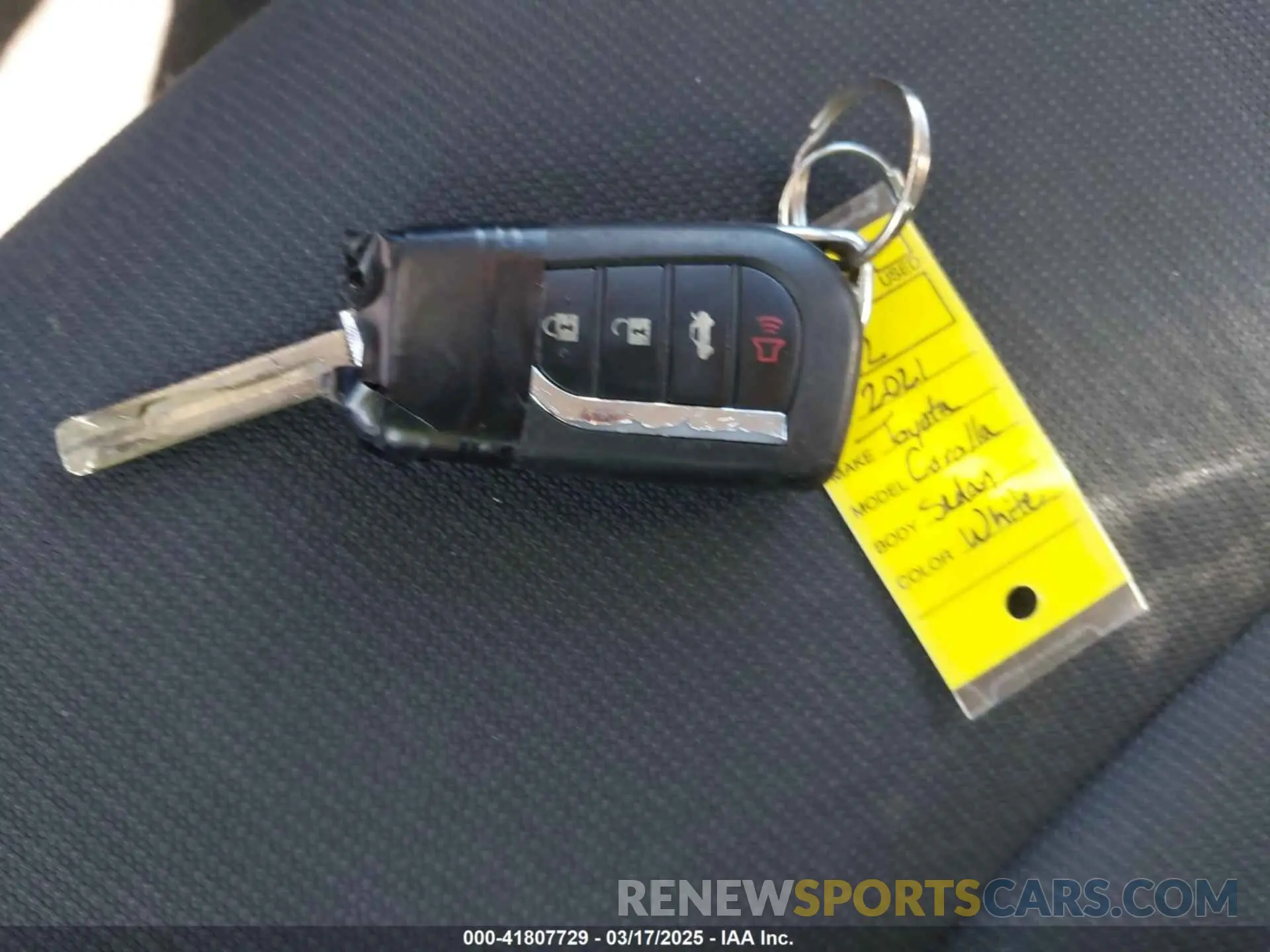 11 fotografías del automóvil dañado 5YFEPMAEXMP218008 TOYOTA COROLLA 2021