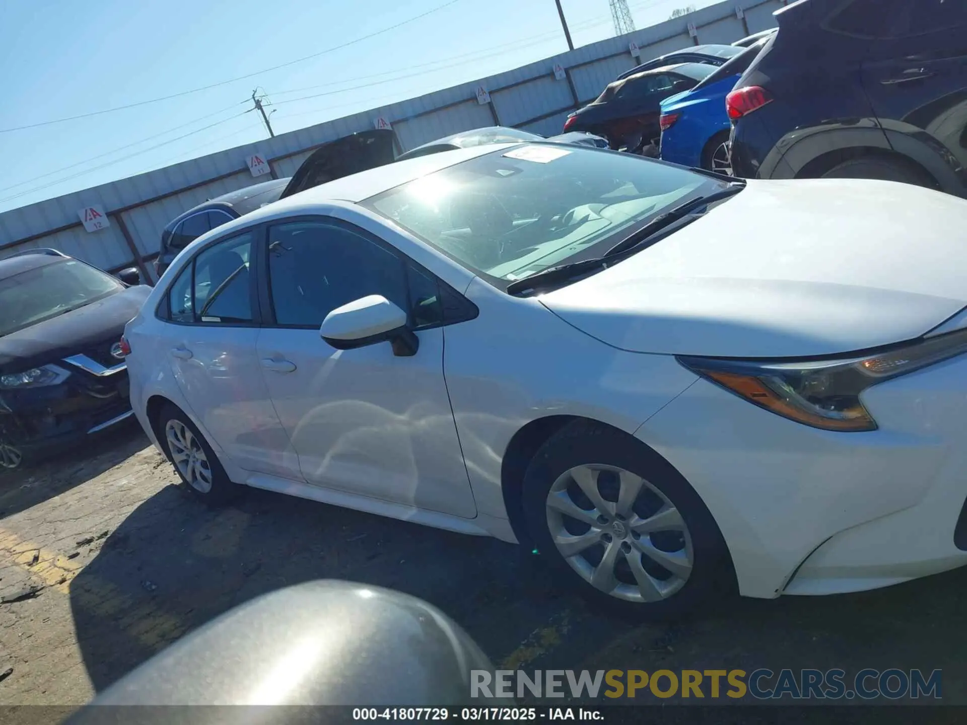 13 fotografías del automóvil dañado 5YFEPMAEXMP218008 TOYOTA COROLLA 2021