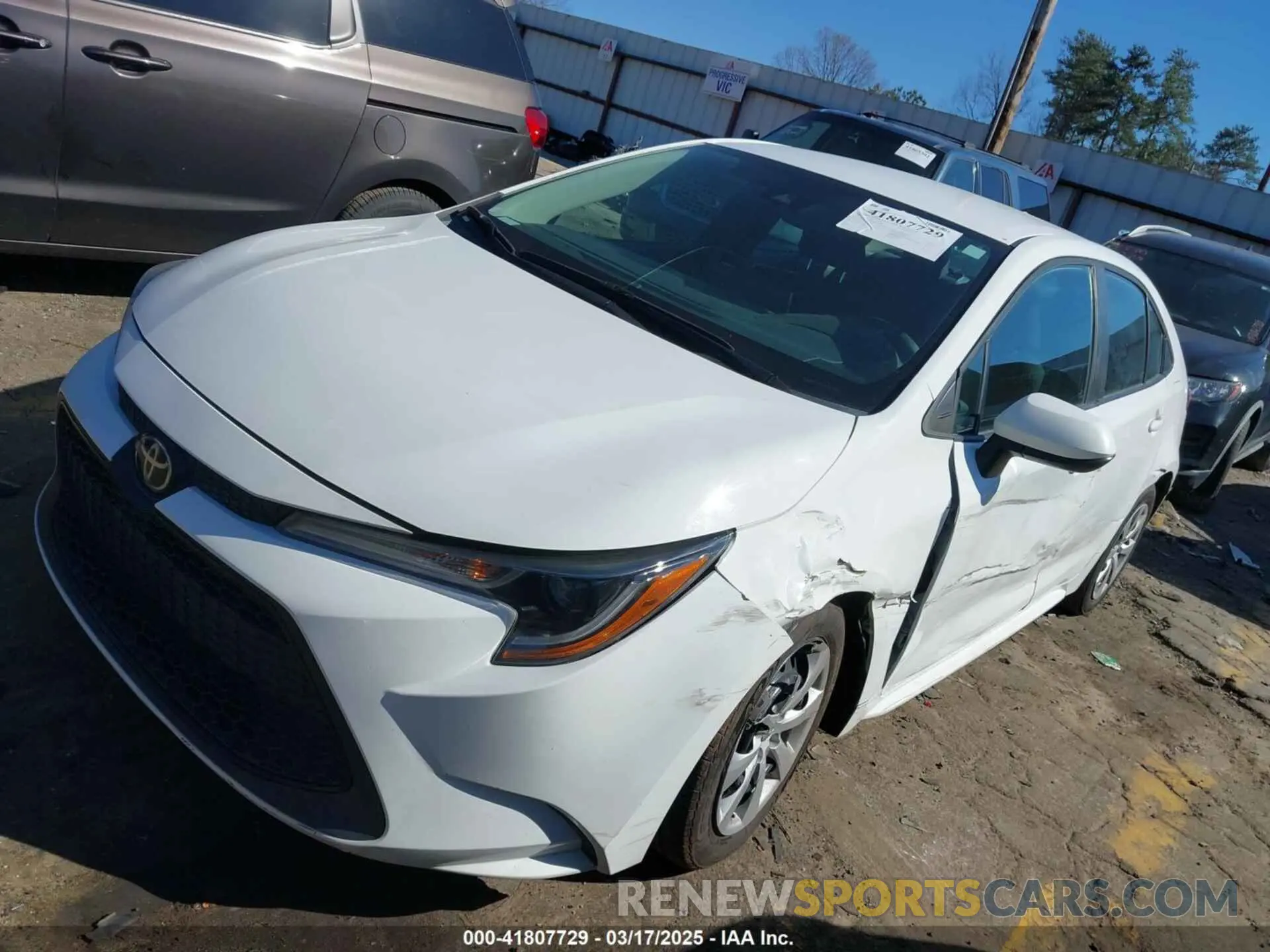 2 fotografías del automóvil dañado 5YFEPMAEXMP218008 TOYOTA COROLLA 2021