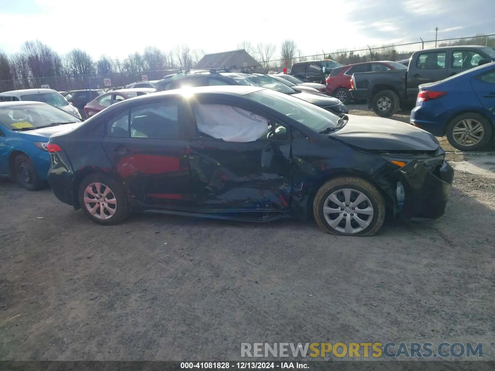 13 fotografías del automóvil dañado 5YFEPMAEXMP218168 TOYOTA COROLLA 2021