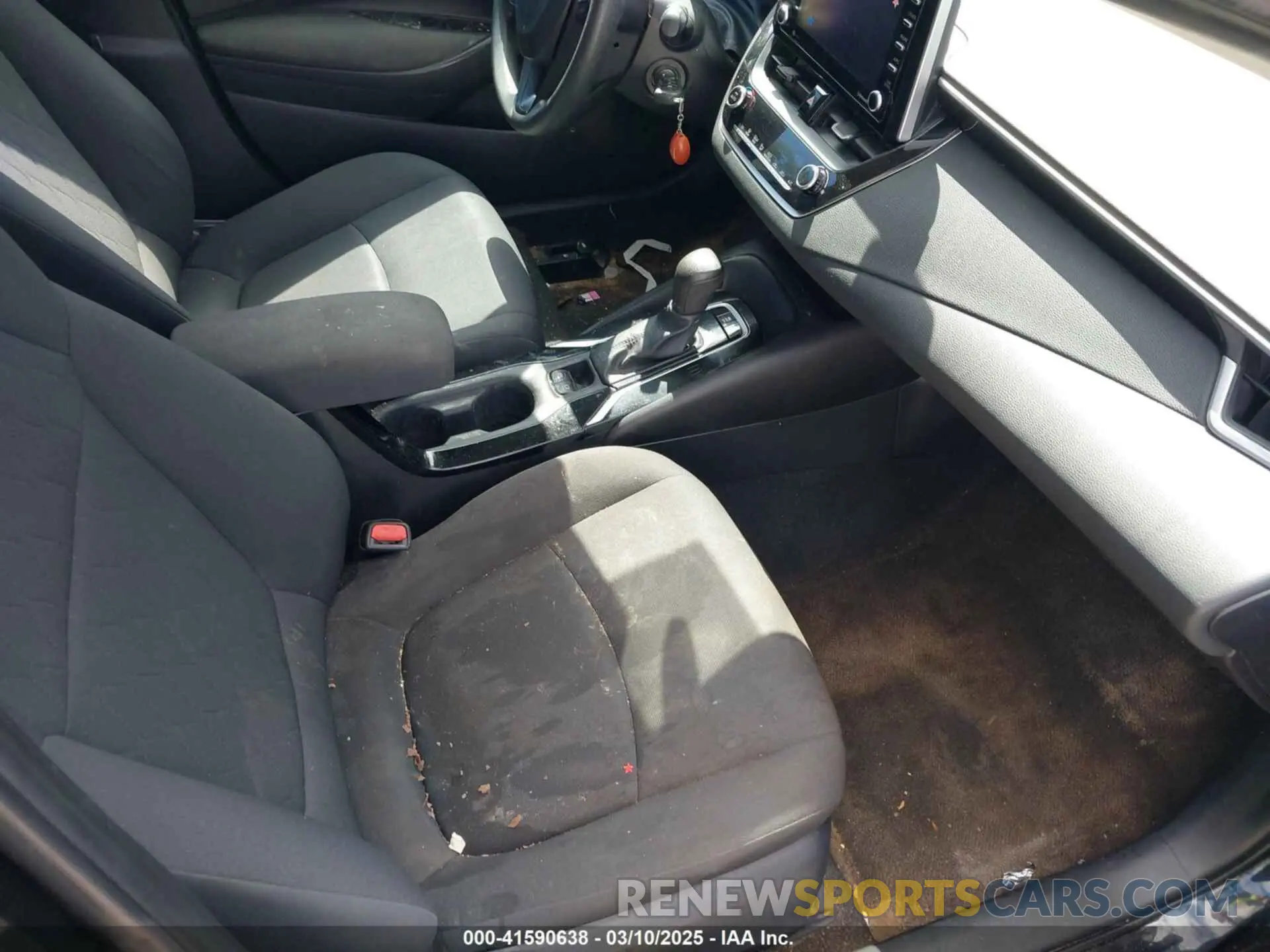 5 fotografías del automóvil dañado 5YFEPMAEXMP219899 TOYOTA COROLLA 2021