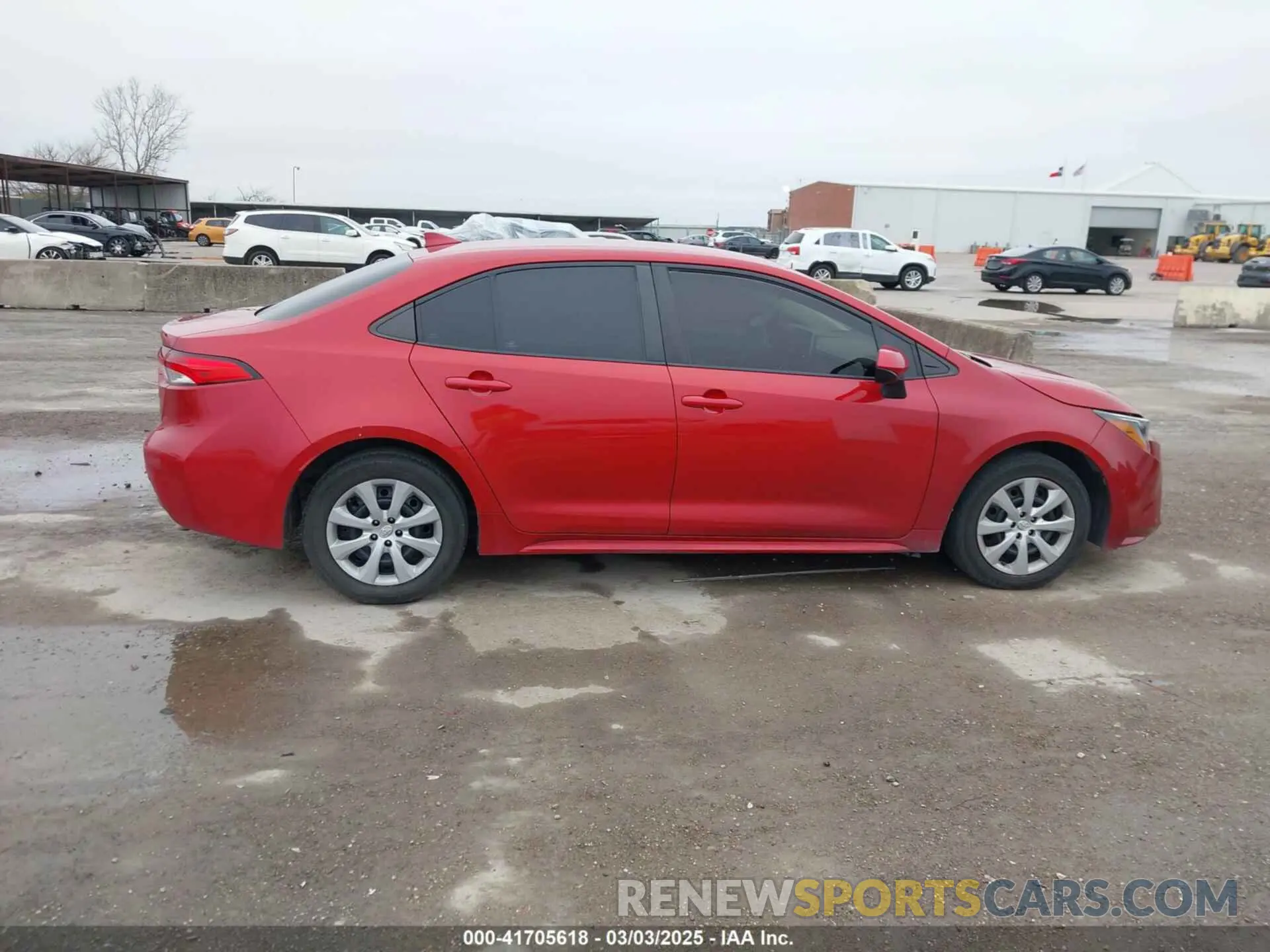 13 fotografías del automóvil dañado 5YFEPMAEXMP232958 TOYOTA COROLLA 2021