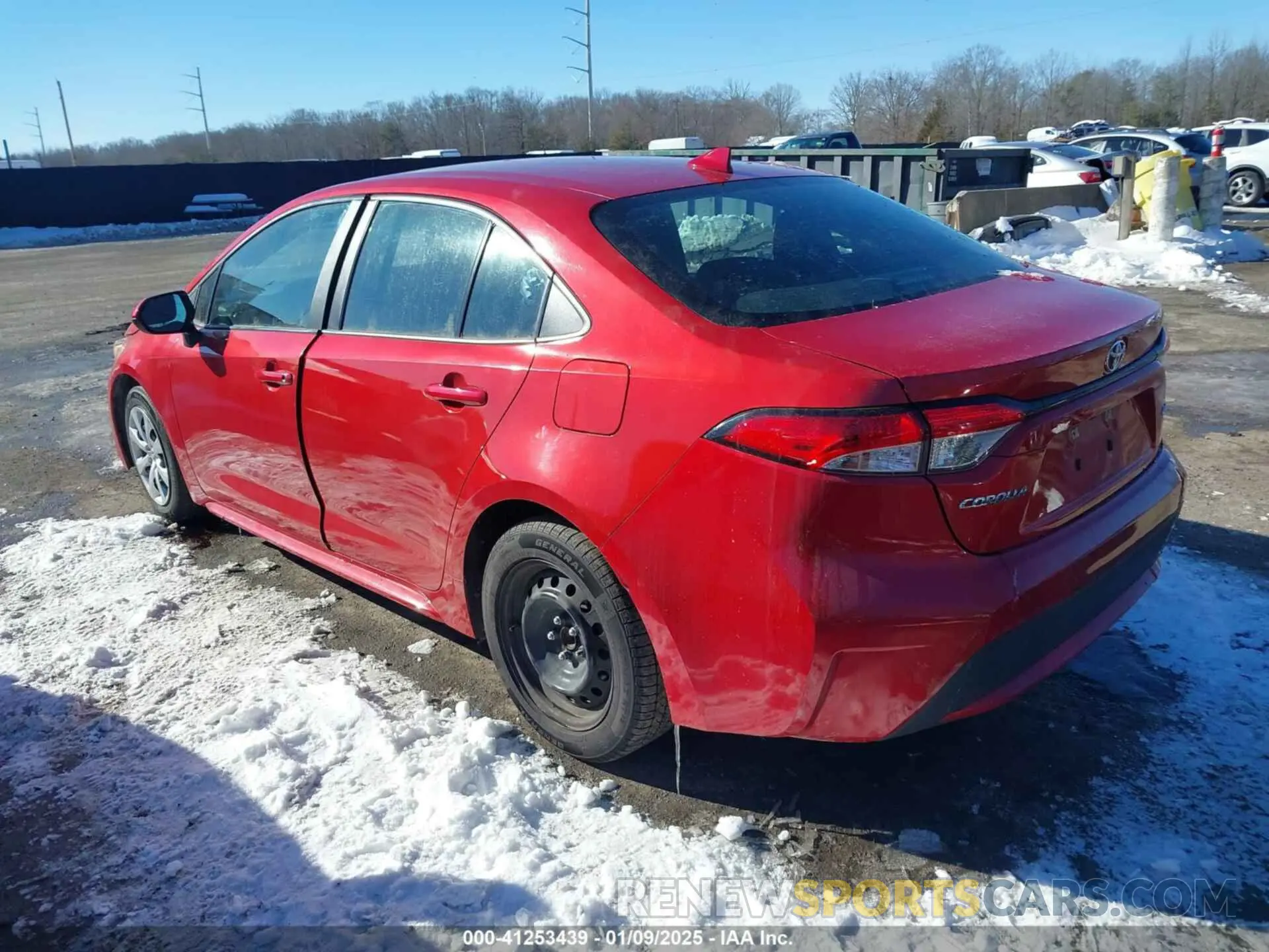 3 fotografías del automóvil dañado 5YFEPMAEXMP237674 TOYOTA COROLLA 2021