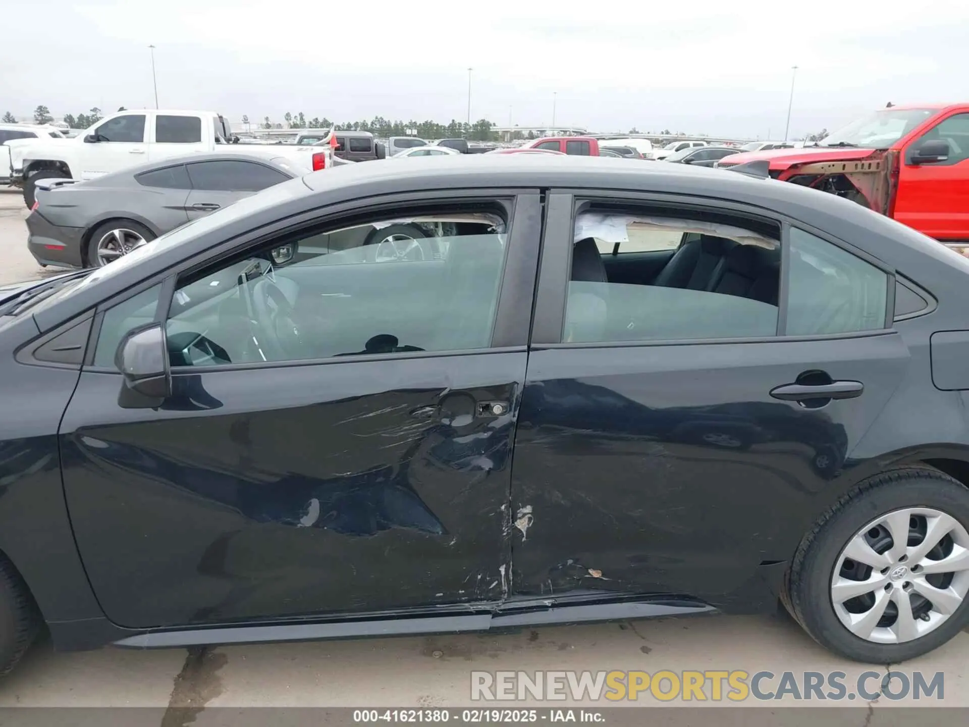 6 fotografías del automóvil dañado 5YFEPMAEXMP238498 TOYOTA COROLLA 2021