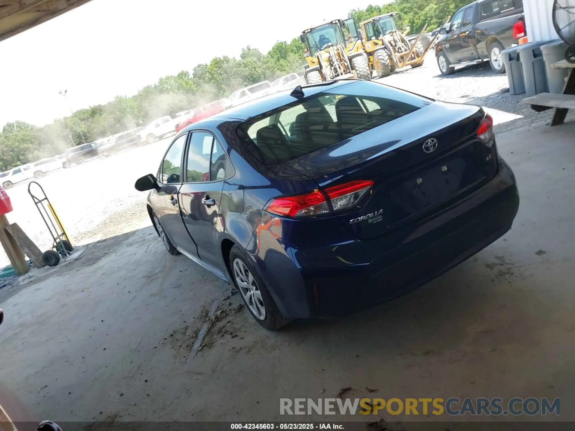 3 fotografías del automóvil dañado 5YFEPMAEXMP241658 TOYOTA COROLLA 2021