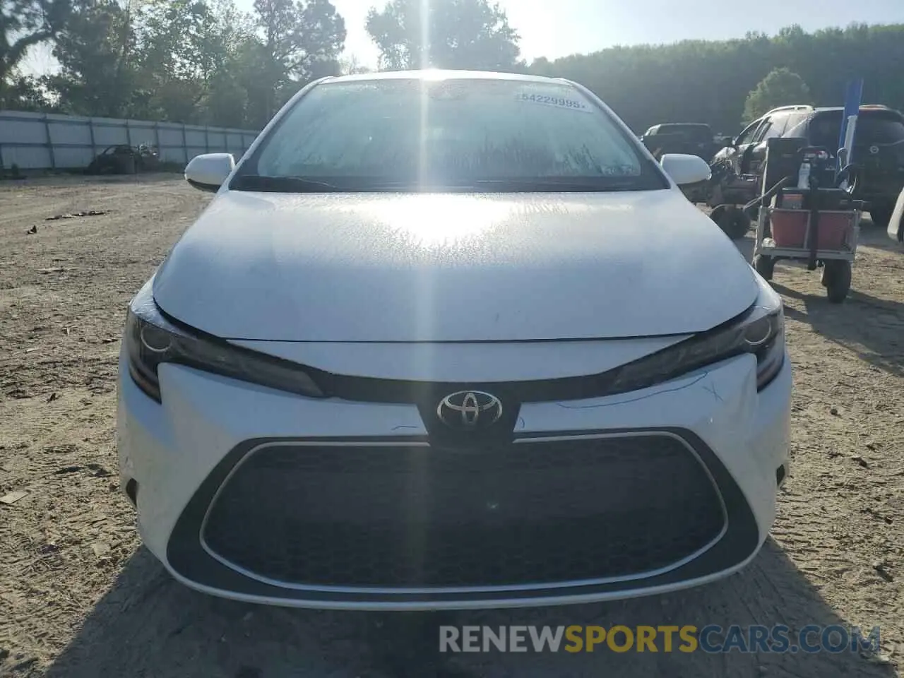 5 fotografías del automóvil dañado 5YFFPMAE4MP227193 TOYOTA COROLLA 2021