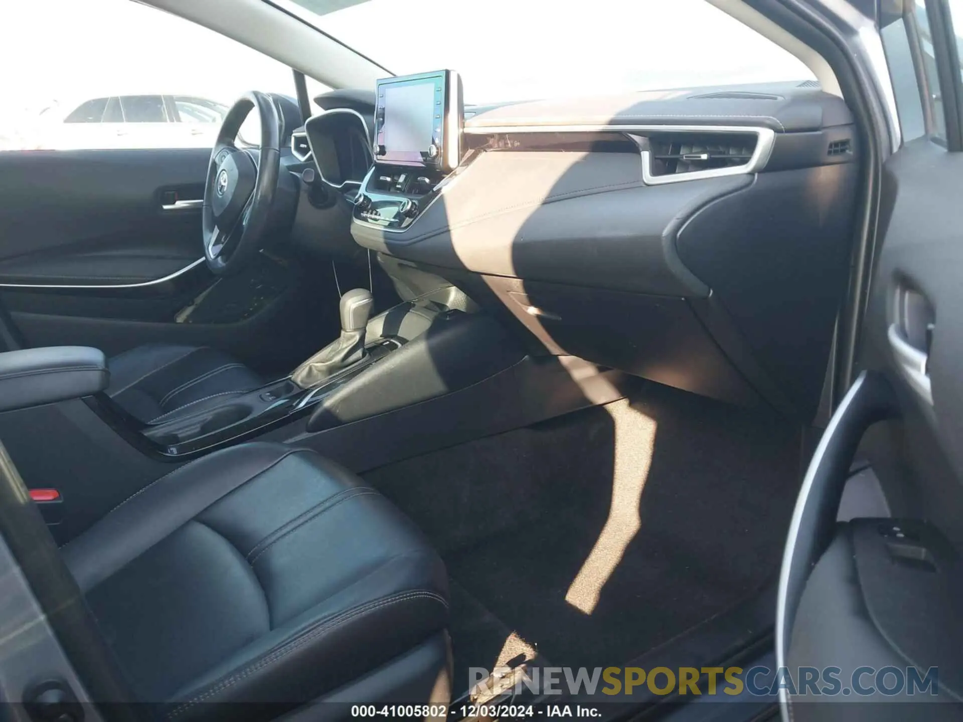 5 fotografías del automóvil dañado 5YFFPMAE4MP270061 TOYOTA COROLLA 2021