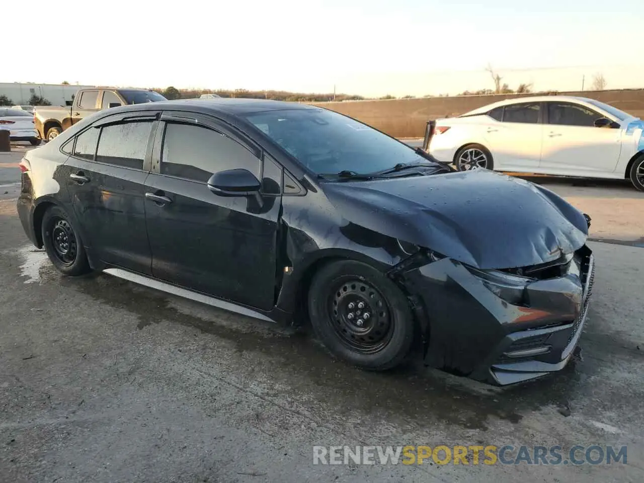 4 fotografías del automóvil dañado 5YFM4MCE1MP064256 TOYOTA COROLLA 2021