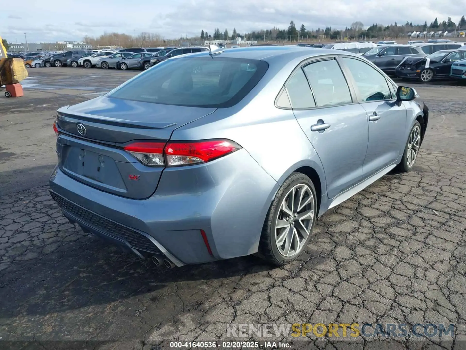 4 fotografías del automóvil dañado 5YFM4MCE1MP066007 TOYOTA COROLLA 2021