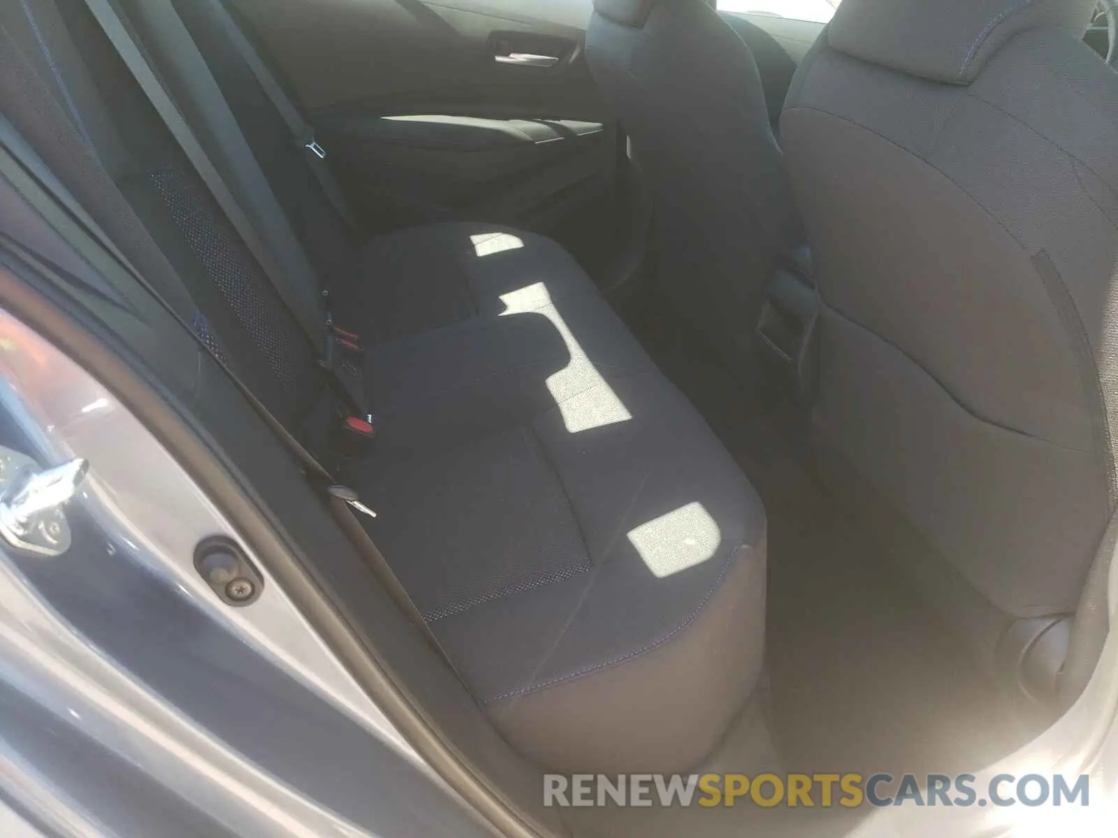 6 fotografías del automóvil dañado 5YFP4MCE2MP091625 TOYOTA COROLLA 2021