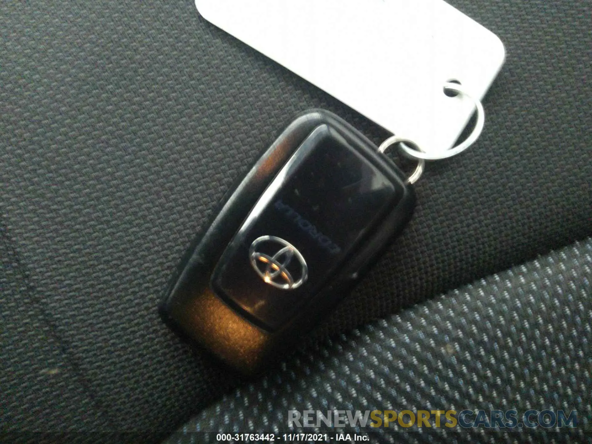 11 fotografías del automóvil dañado 5YFP4MCE3MP069195 TOYOTA COROLLA 2021