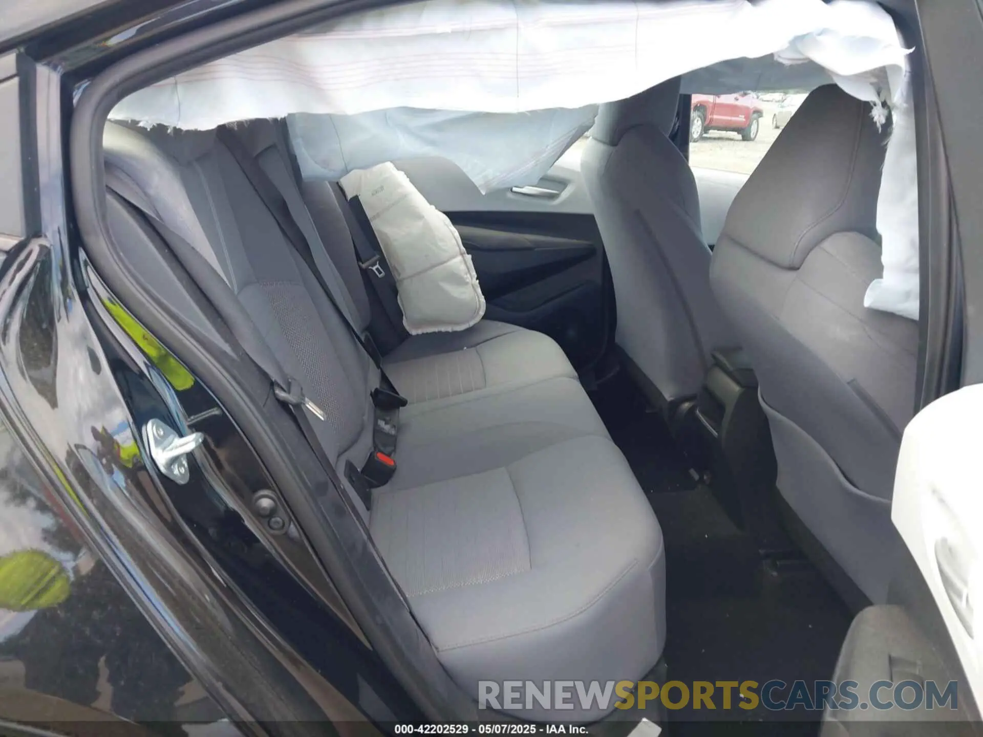 8 fotografías del automóvil dañado 5YFP4MCE6MP092552 TOYOTA COROLLA 2021