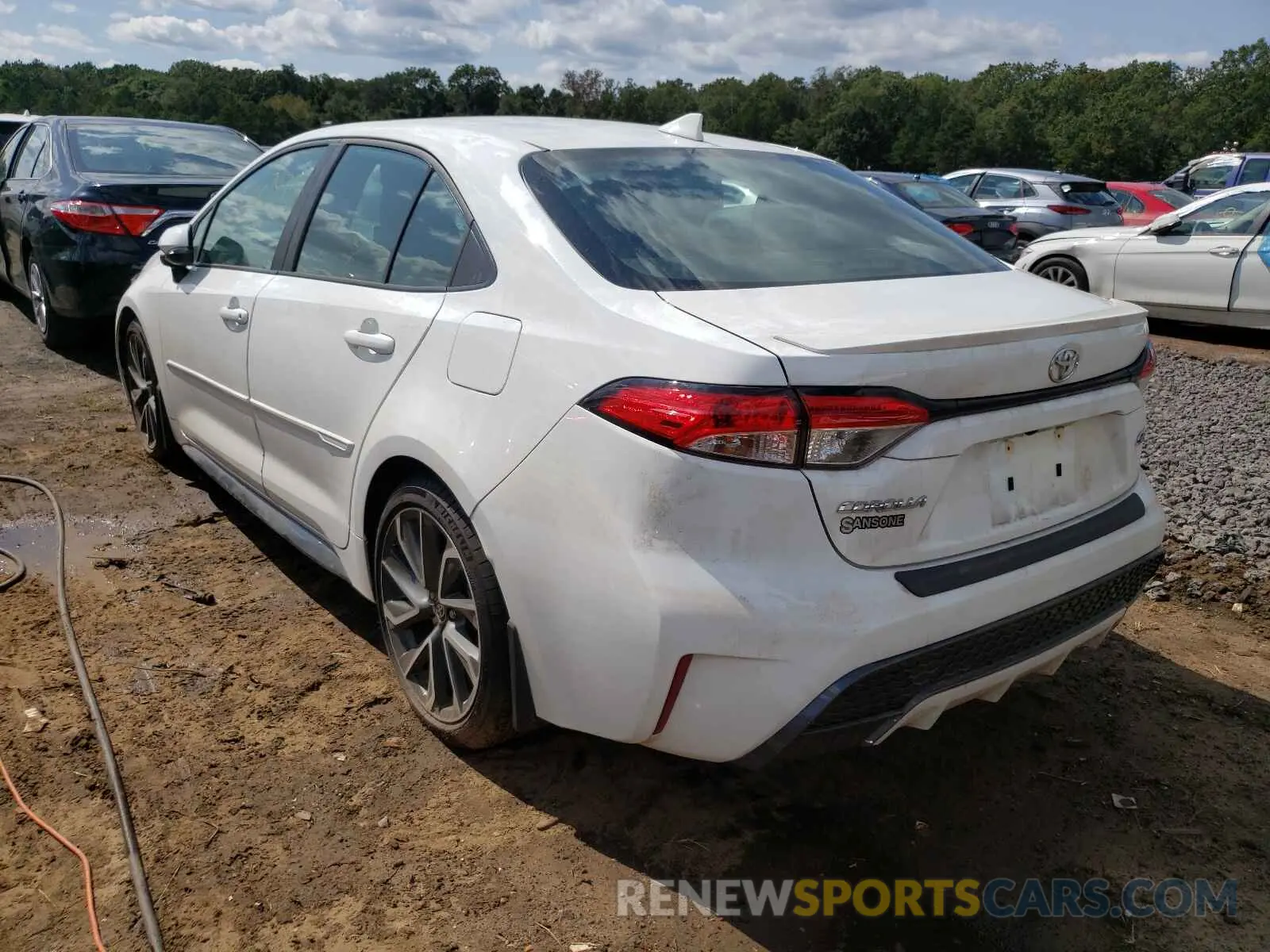 3 fotografías del automóvil dañado 5YFP4MCE8MP087756 TOYOTA COROLLA 2021