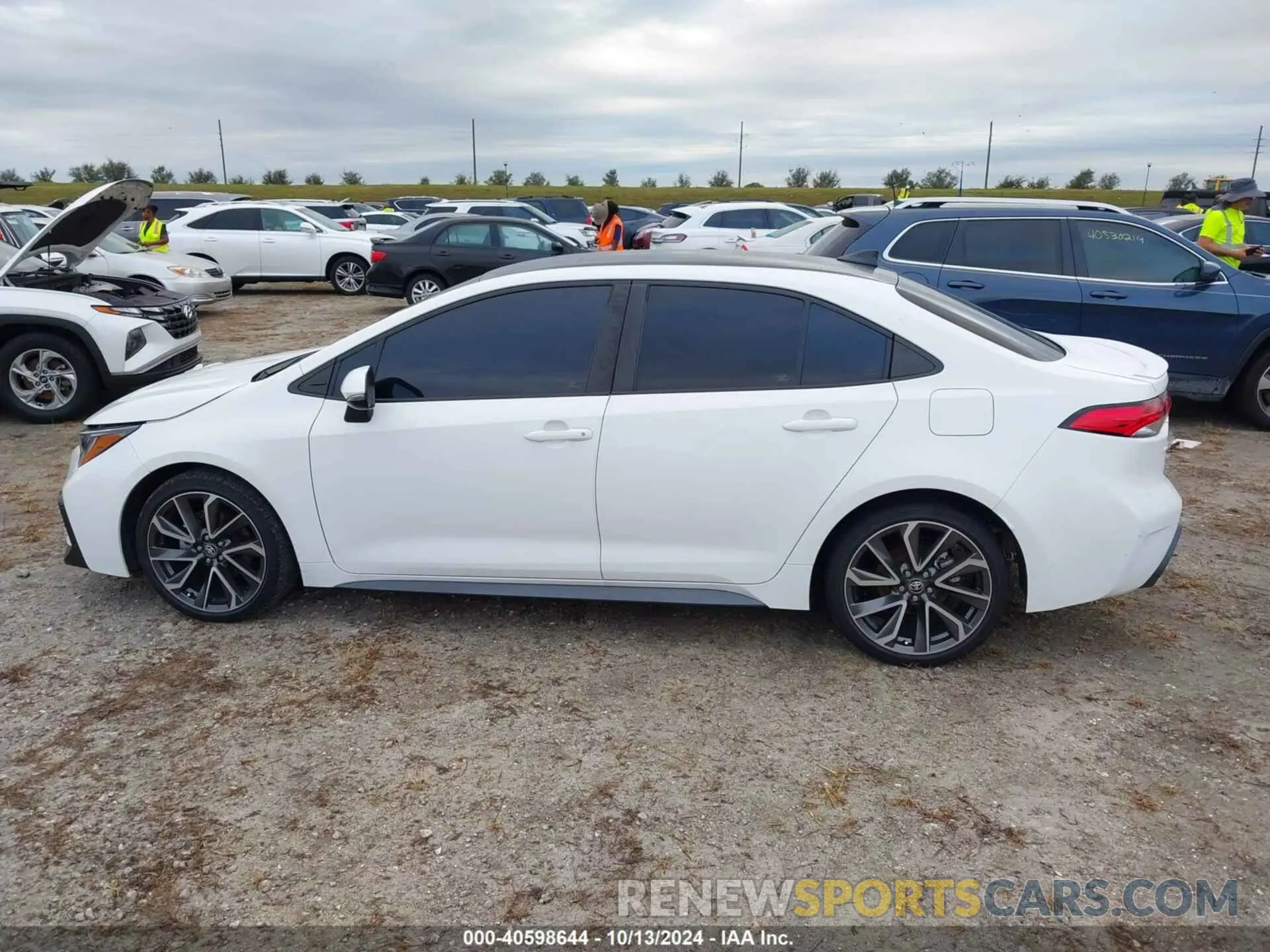 14 fotografías del automóvil dañado 5YFS4MCE0MP087292 TOYOTA COROLLA 2021