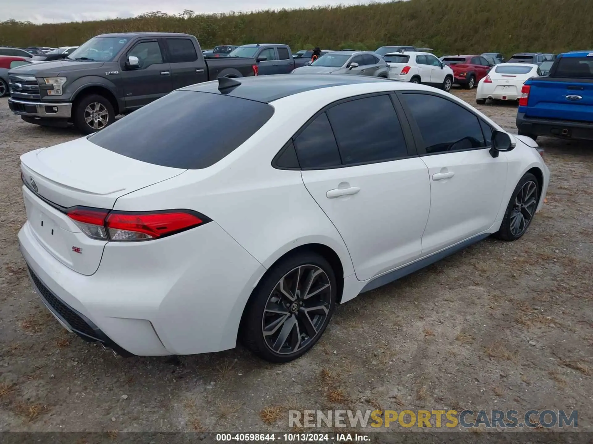 4 fotografías del automóvil dañado 5YFS4MCE0MP087292 TOYOTA COROLLA 2021
