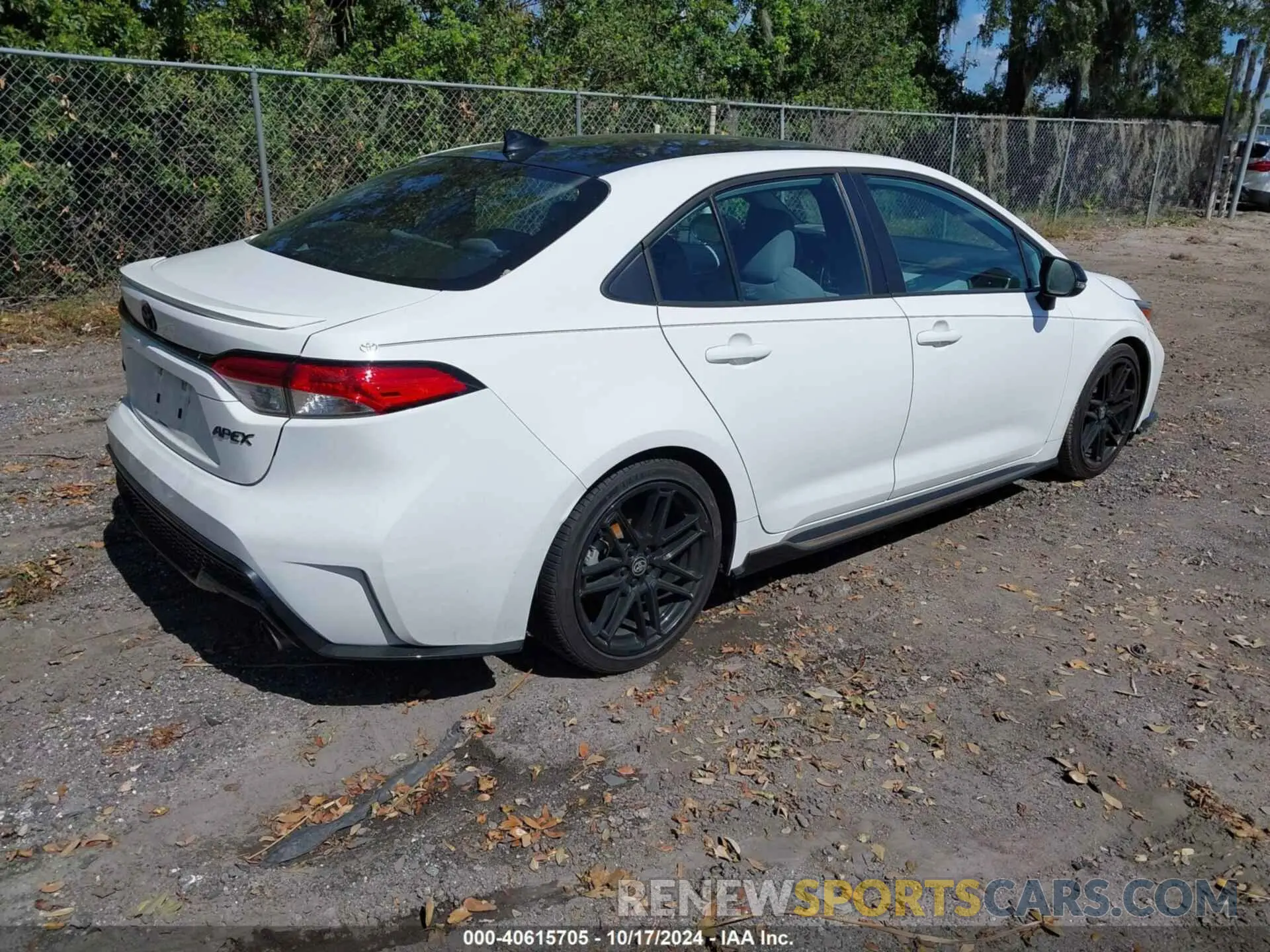 4 fotografías del automóvil dañado 5YFS4MCE0MP091102 TOYOTA COROLLA 2021