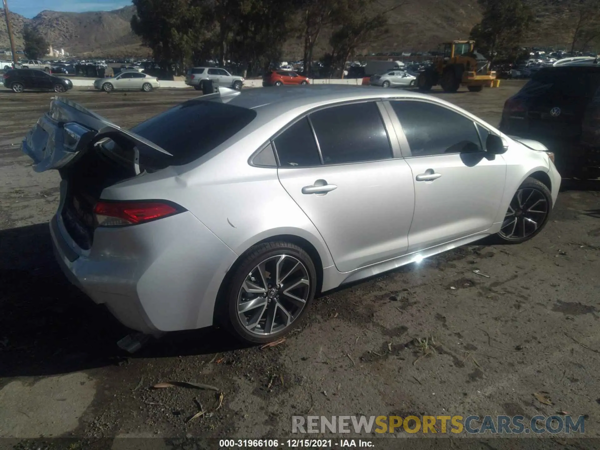 4 fotografías del automóvil dañado 5YFS4MCE1MP061980 TOYOTA COROLLA 2021