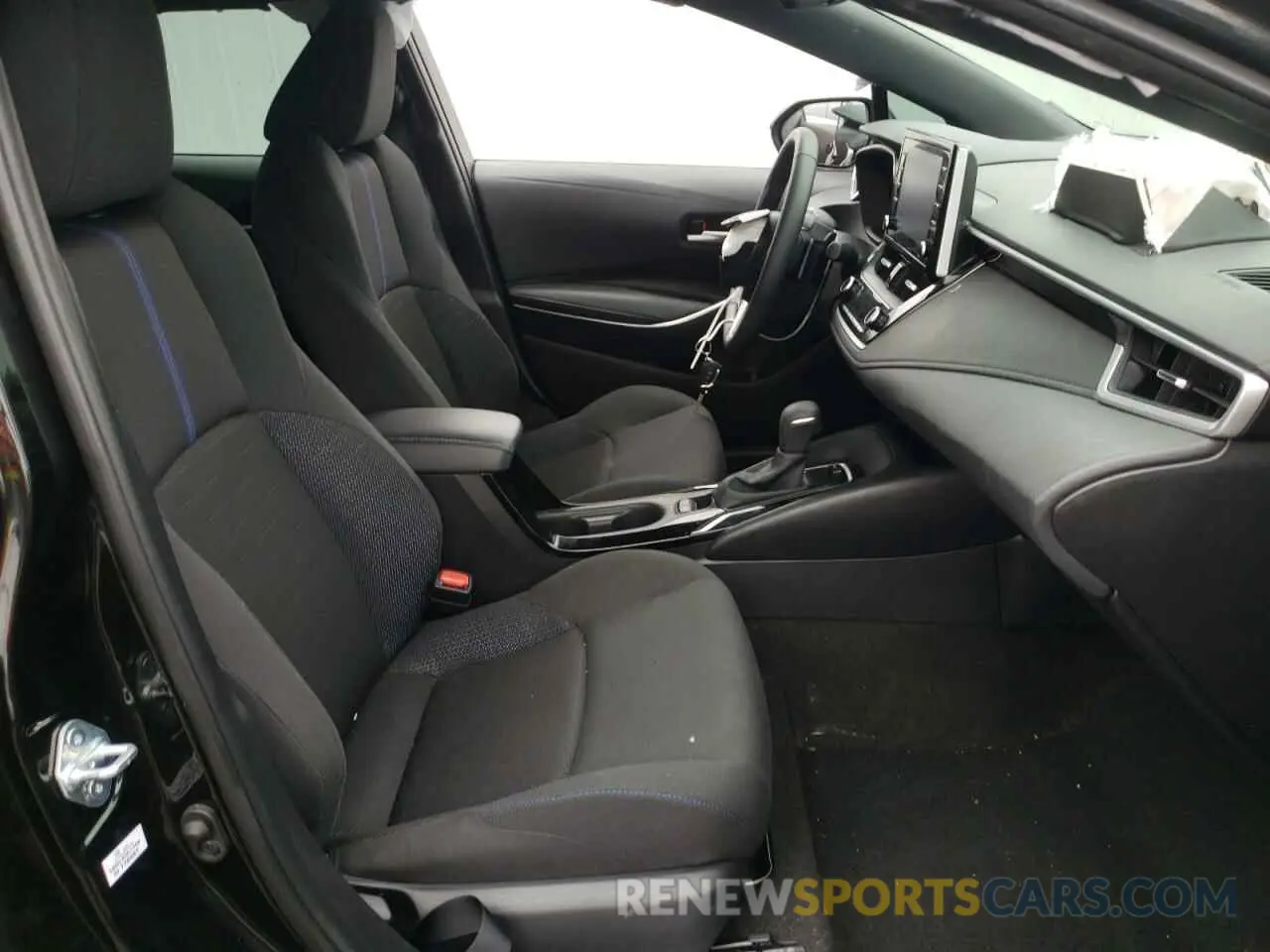 5 fotografías del automóvil dañado 5YFS4MCE1MP063244 TOYOTA COROLLA 2021