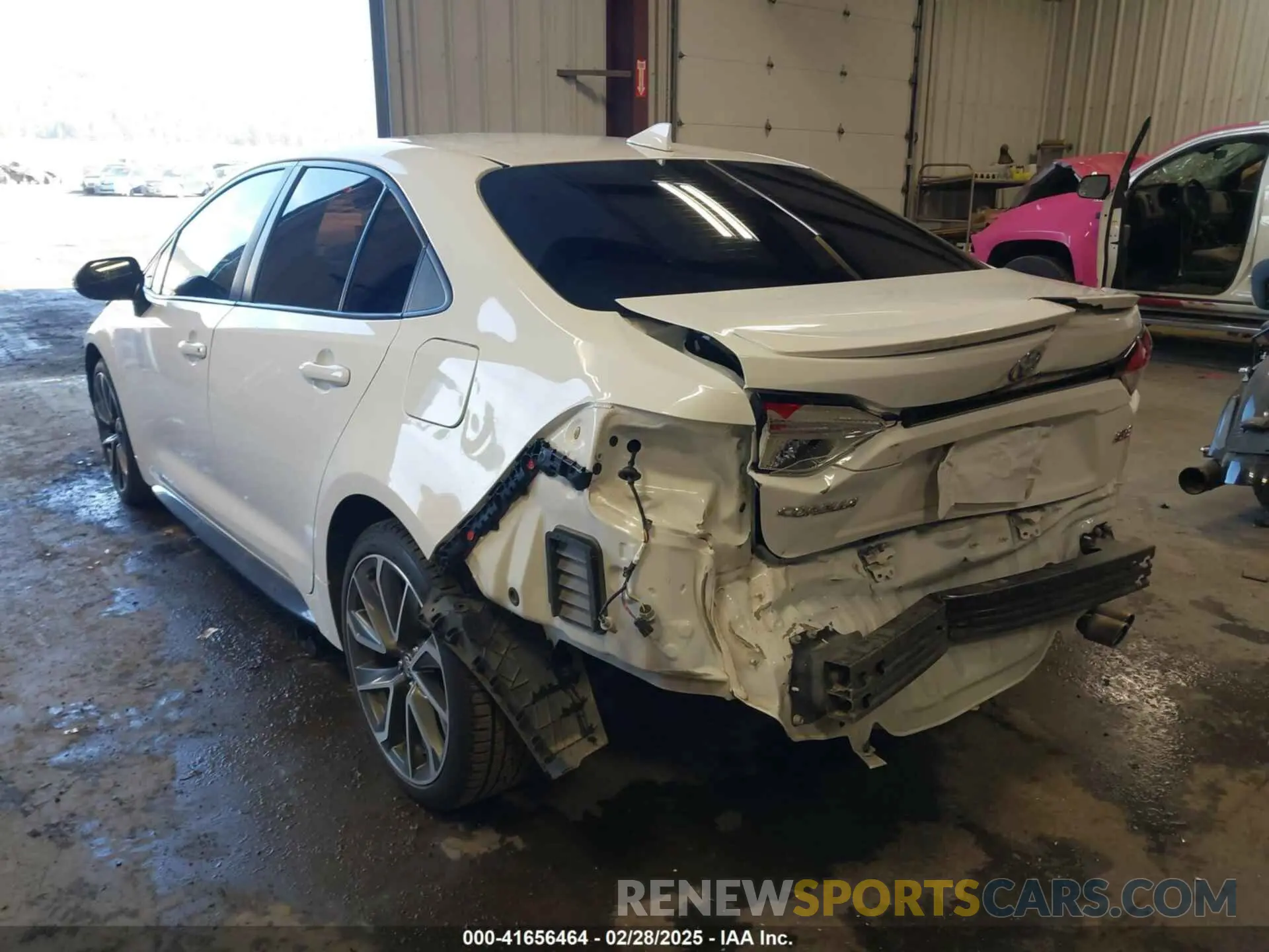 3 fotografías del automóvil dañado 5YFS4MCE1MP074616 TOYOTA COROLLA 2021