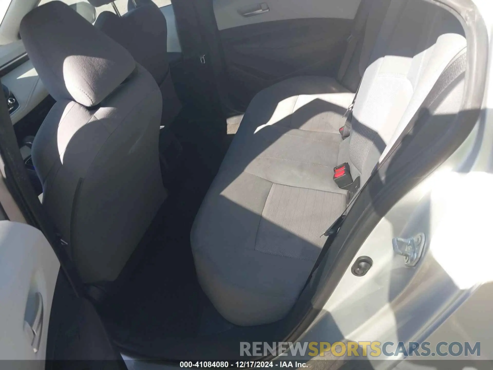 8 fotografías del automóvil dañado 5YFS4MCE1MP077953 TOYOTA COROLLA 2021