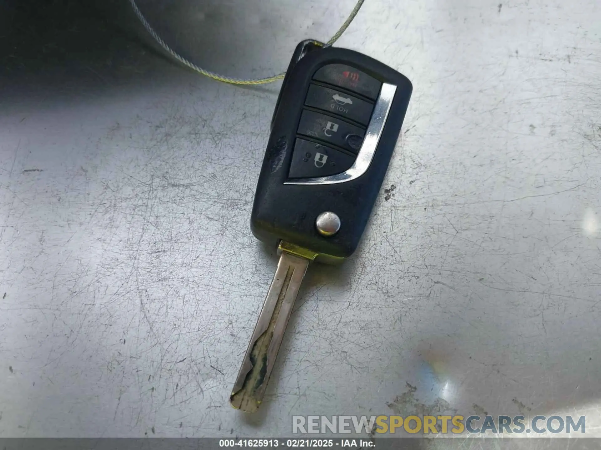 11 fotografías del automóvil dañado 5YFS4MCE2MP062667 TOYOTA COROLLA 2021