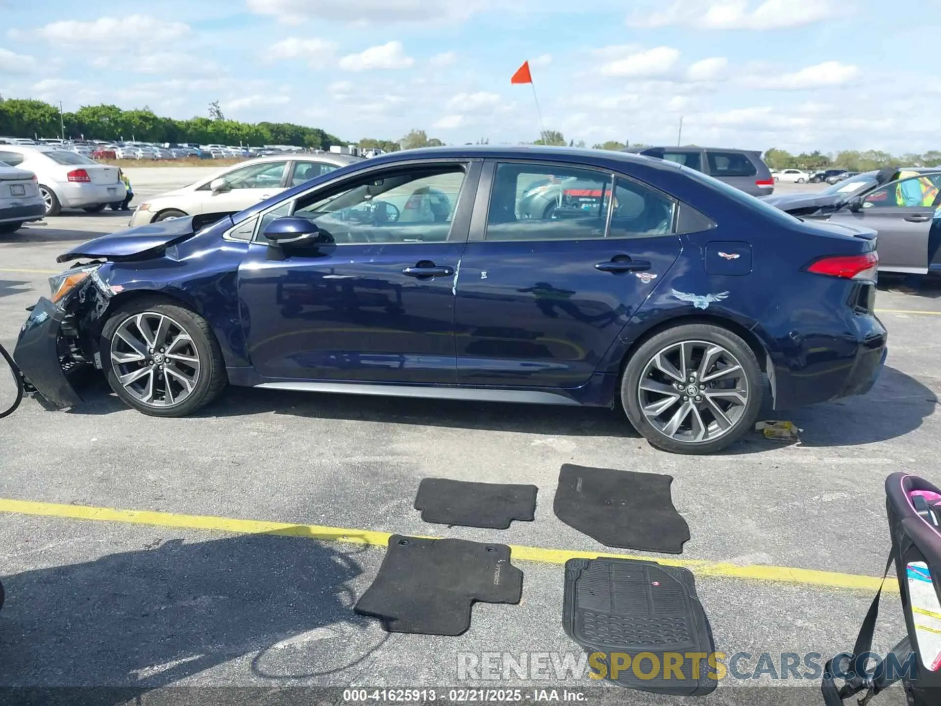 14 fotografías del automóvil dañado 5YFS4MCE2MP062667 TOYOTA COROLLA 2021