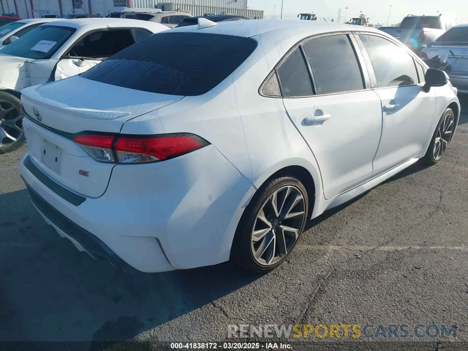 4 fotografías del automóvil dañado 5YFS4MCE2MP068307 TOYOTA COROLLA 2021