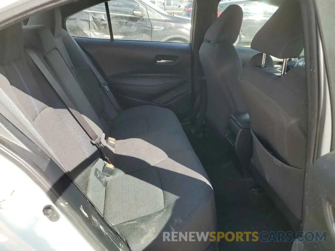 10 fotografías del automóvil dañado 5YFS4MCE2MP072261 TOYOTA COROLLA 2021