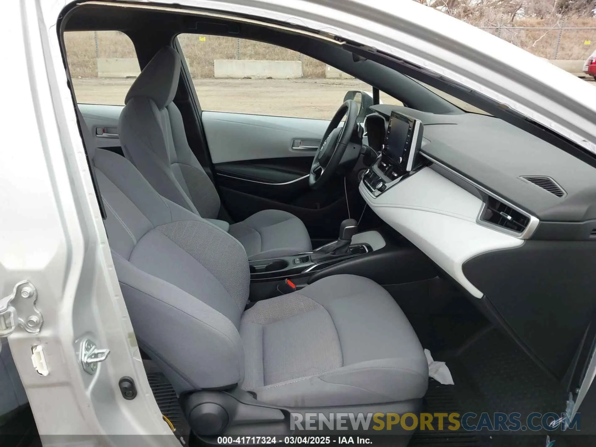 5 fotografías del automóvil dañado 5YFS4MCE2MP072342 TOYOTA COROLLA 2021