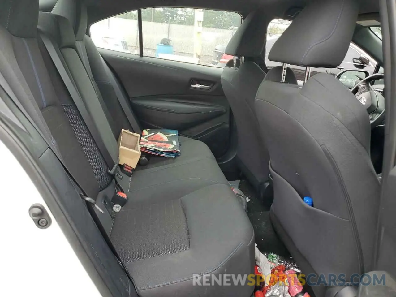 10 fotografías del automóvil dañado 5YFS4MCE2MP088685 TOYOTA COROLLA 2021