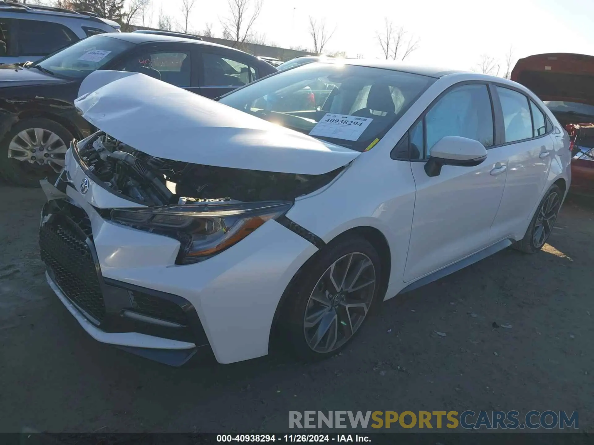 2 fotografías del automóvil dañado 5YFS4MCE2MP097239 TOYOTA COROLLA 2021