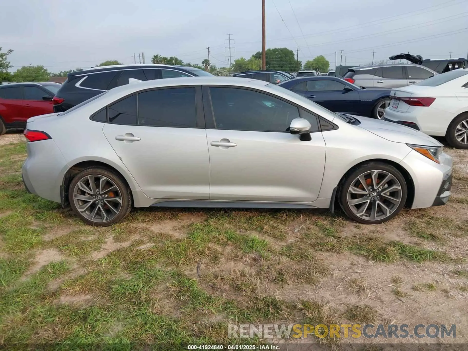 12 fotografías del automóvil dañado 5YFS4MCE2MP097791 TOYOTA COROLLA 2021