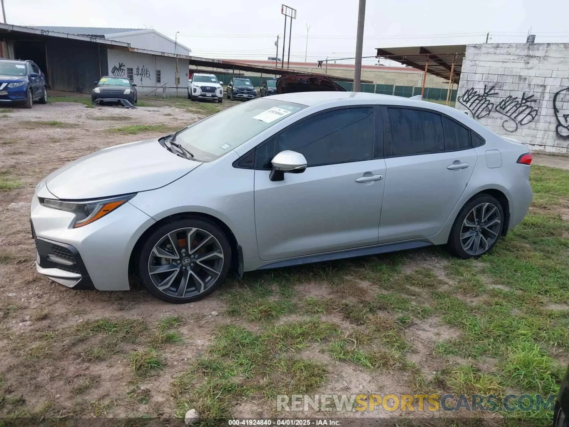 13 fotografías del automóvil dañado 5YFS4MCE2MP097791 TOYOTA COROLLA 2021