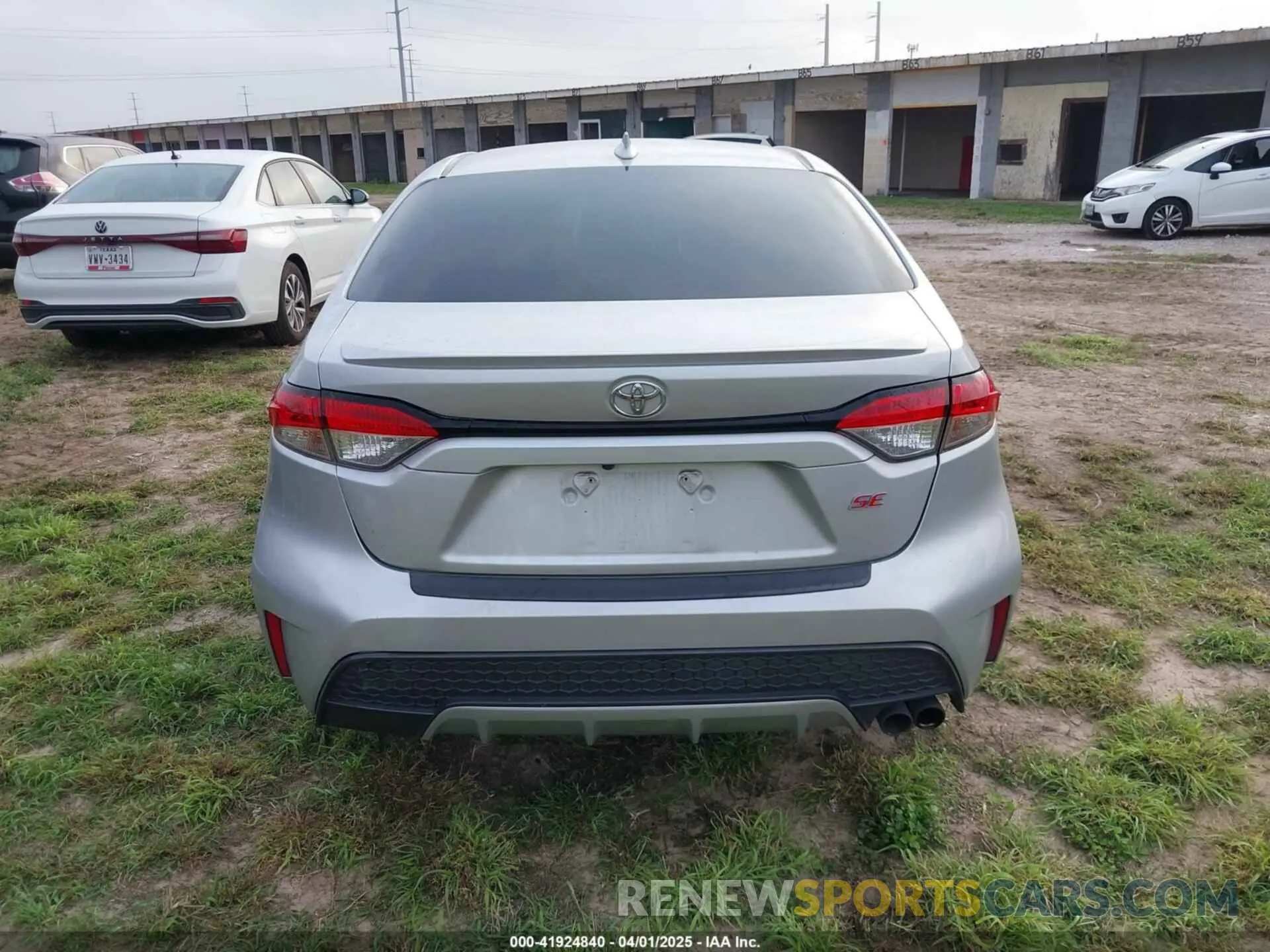 15 fotografías del automóvil dañado 5YFS4MCE2MP097791 TOYOTA COROLLA 2021