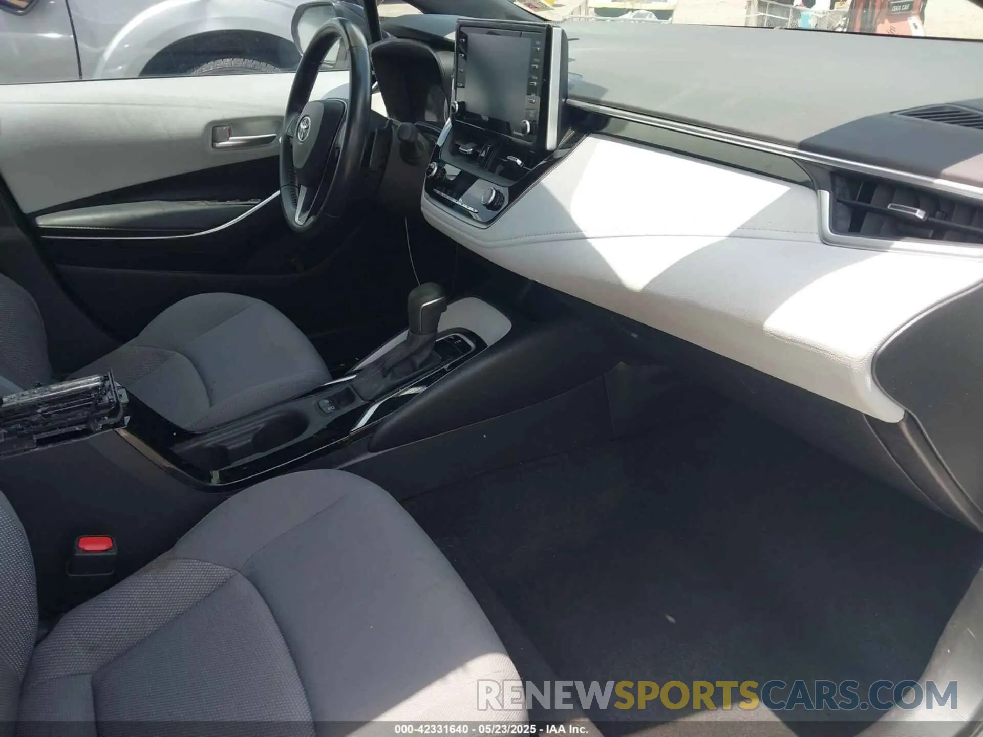 5 fotografías del automóvil dañado 5YFS4MCE3MP068963 TOYOTA COROLLA 2021