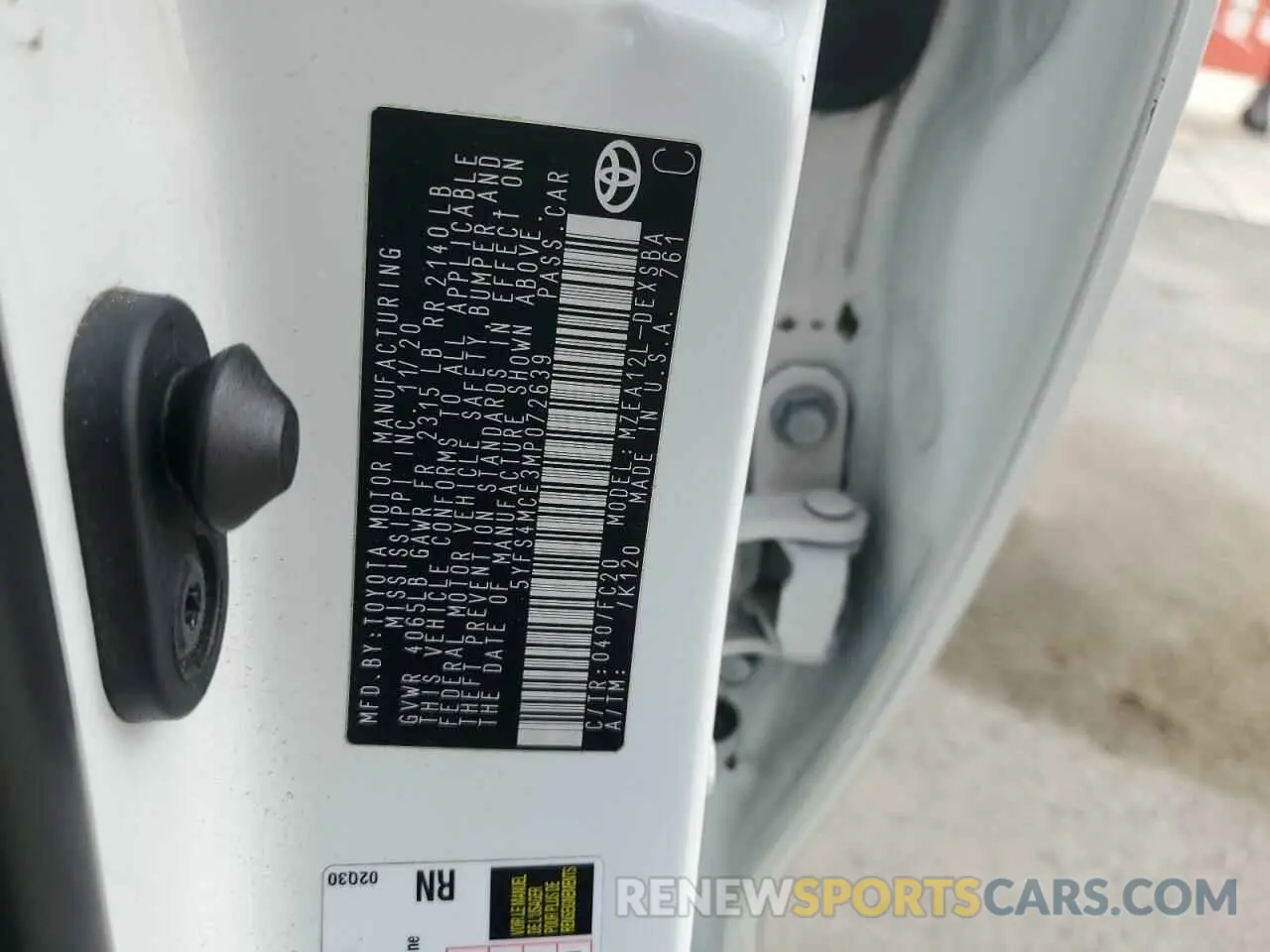 12 fotografías del automóvil dañado 5YFS4MCE3MP072639 TOYOTA COROLLA 2021