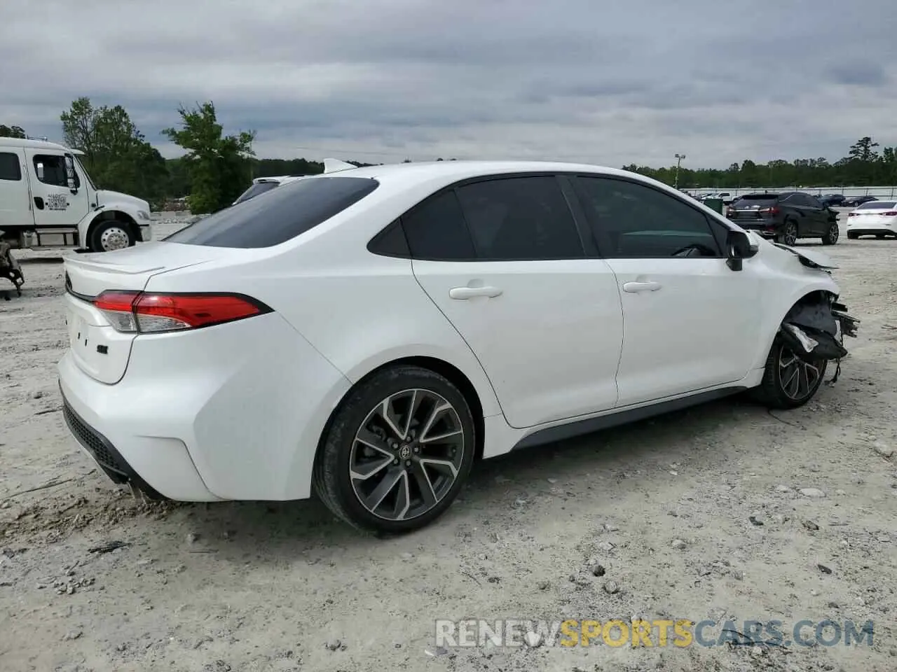 3 fotografías del automóvil dañado 5YFS4MCE3MP090669 TOYOTA COROLLA 2021