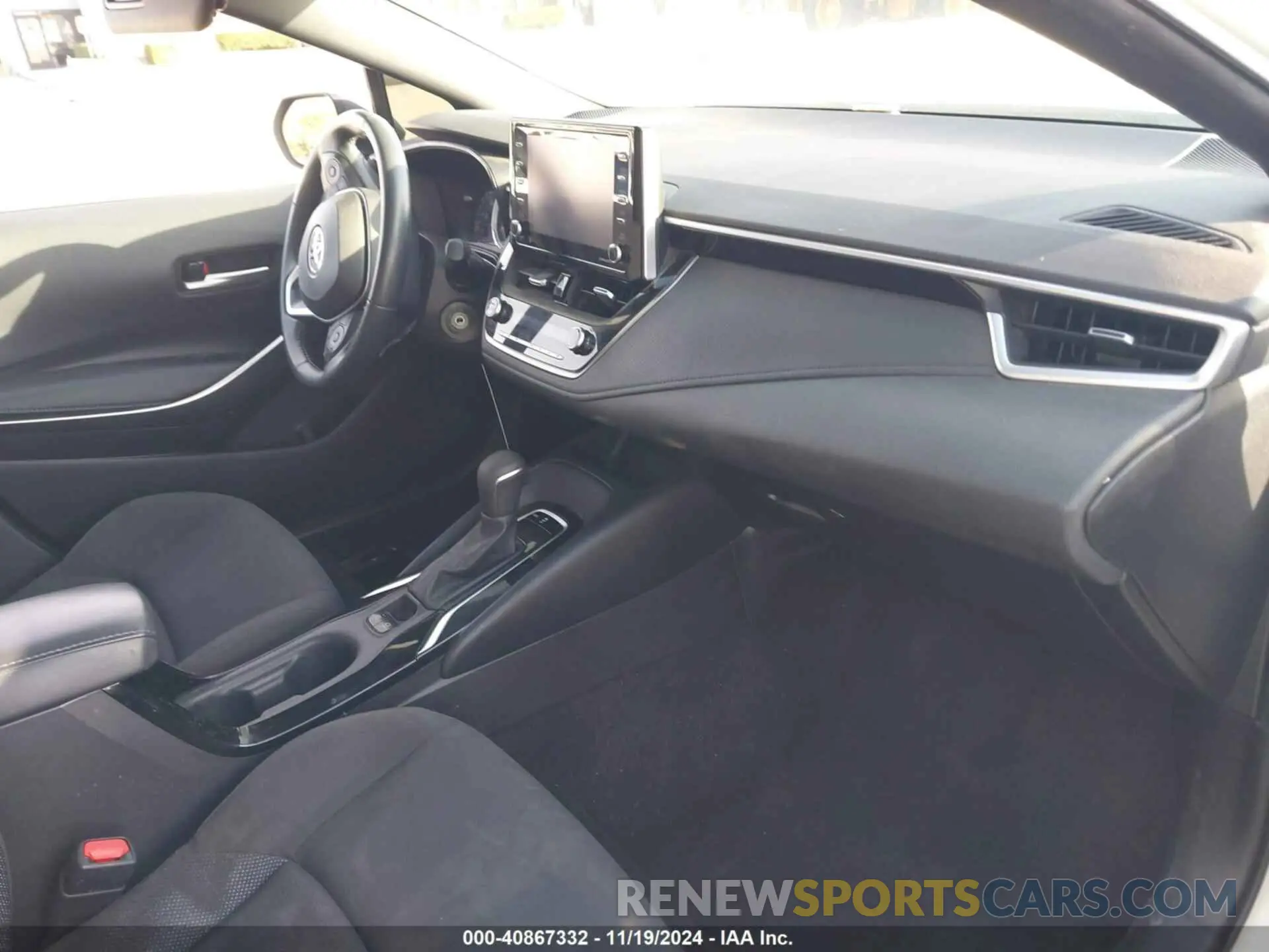 5 fotografías del automóvil dañado 5YFS4MCE3MP093653 TOYOTA COROLLA 2021