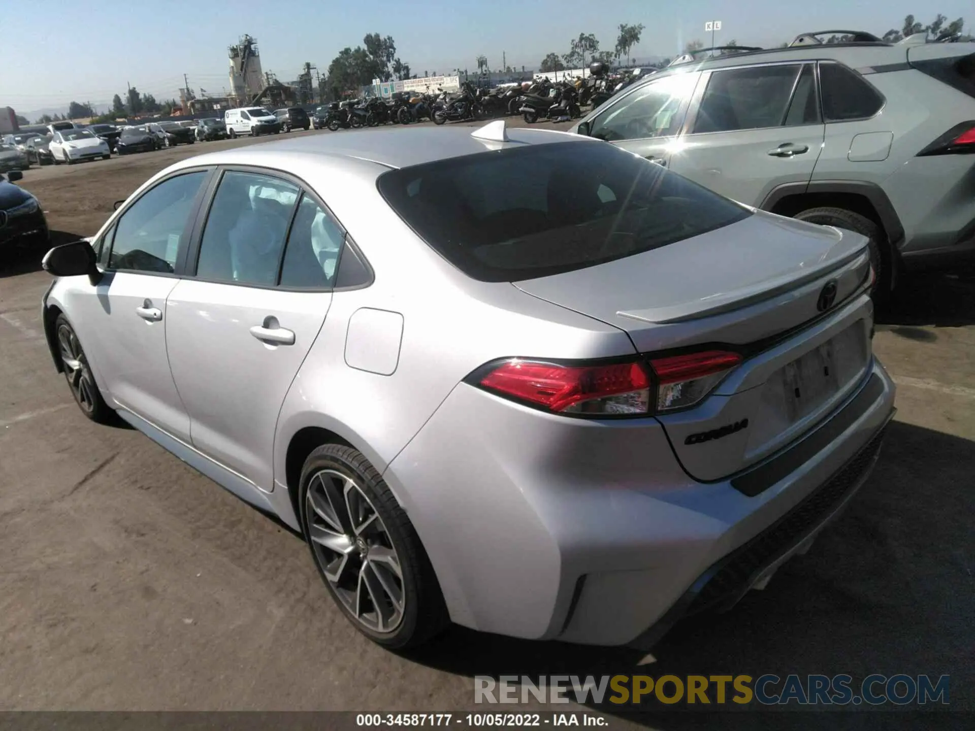 3 fotografías del automóvil dañado 5YFS4MCE4MP059317 TOYOTA COROLLA 2021