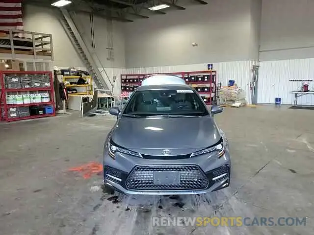 14 fotografías del automóvil dañado 5YFS4MCE4MP061200 TOYOTA COROLLA 2021