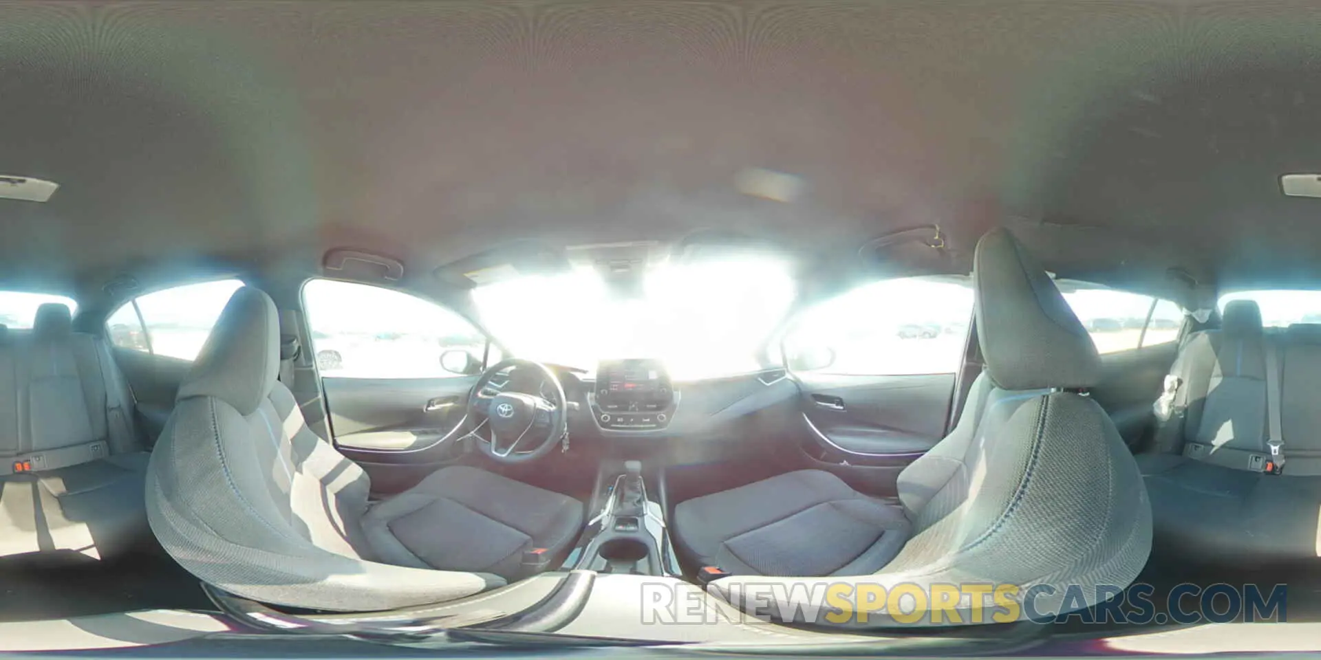 14 fotografías del automóvil dañado 5YFS4MCE4MP070608 TOYOTA COROLLA 2021