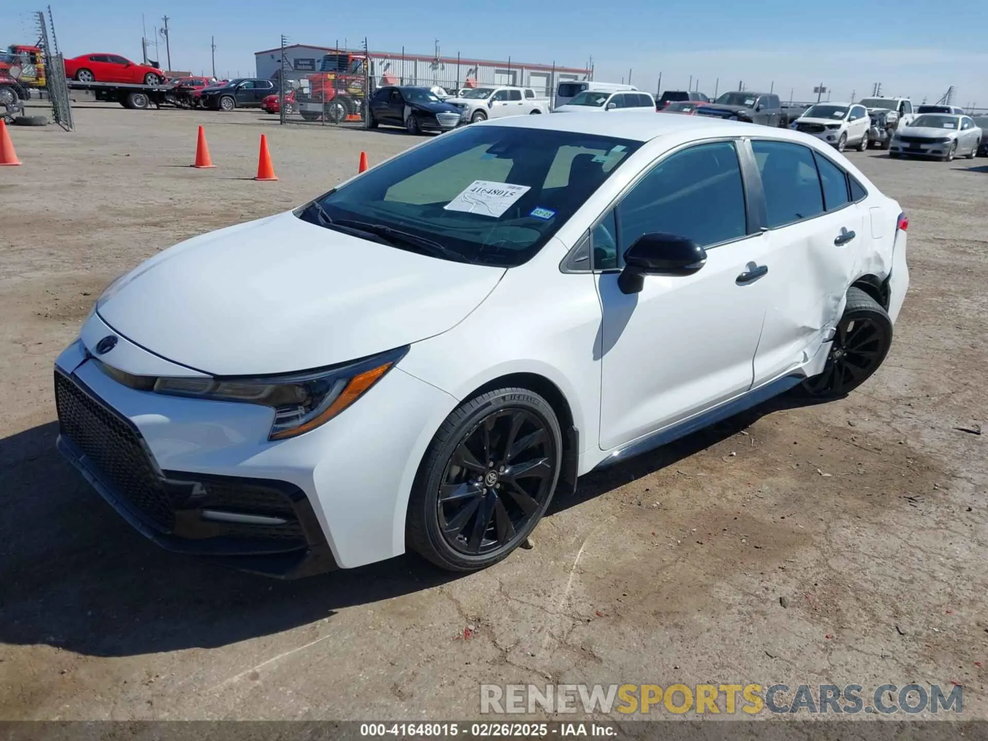2 fotografías del automóvil dañado 5YFS4MCE4MP075548 TOYOTA COROLLA 2021