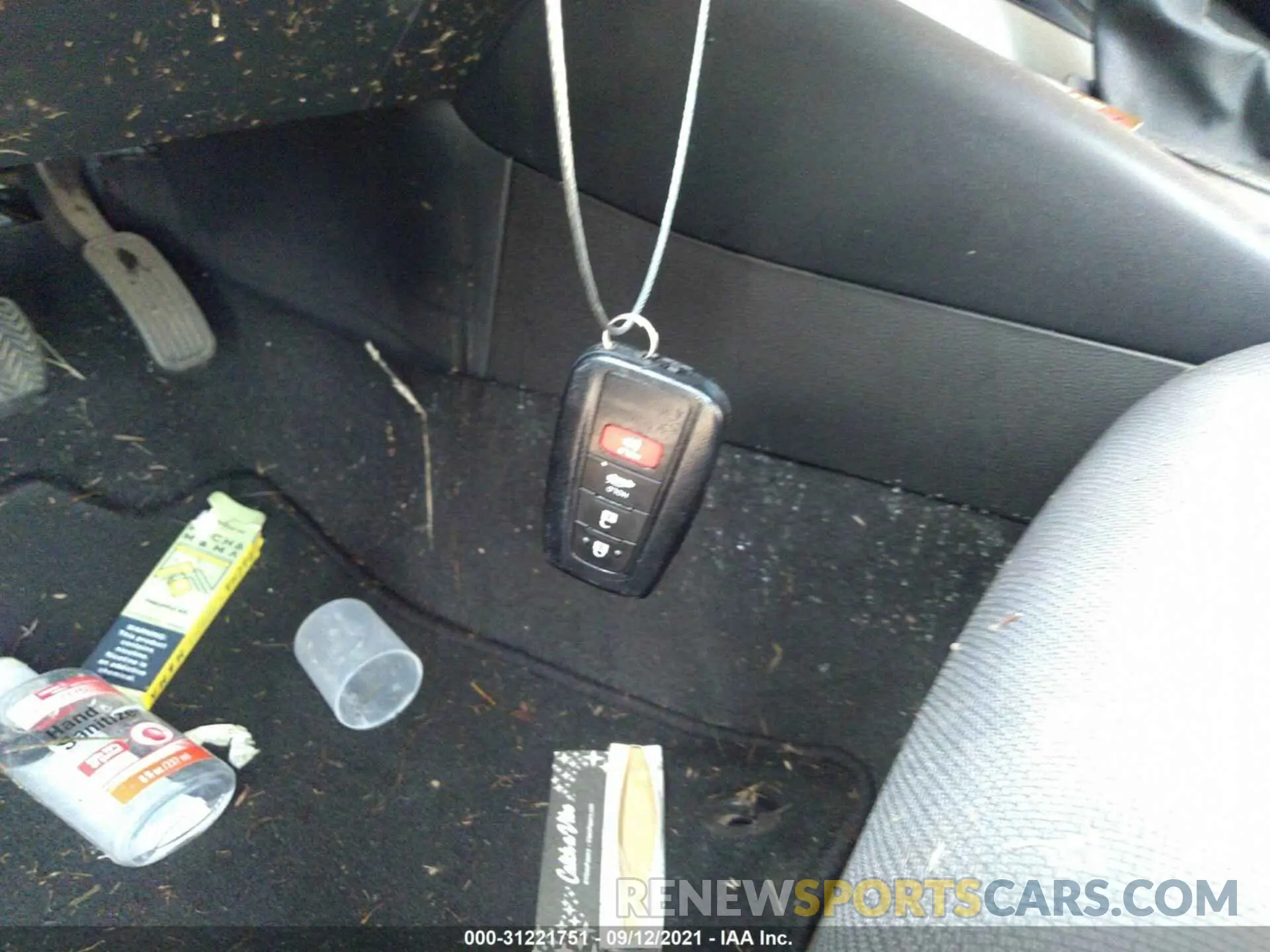11 fotografías del automóvil dañado 5YFS4MCE4MP078420 TOYOTA COROLLA 2021