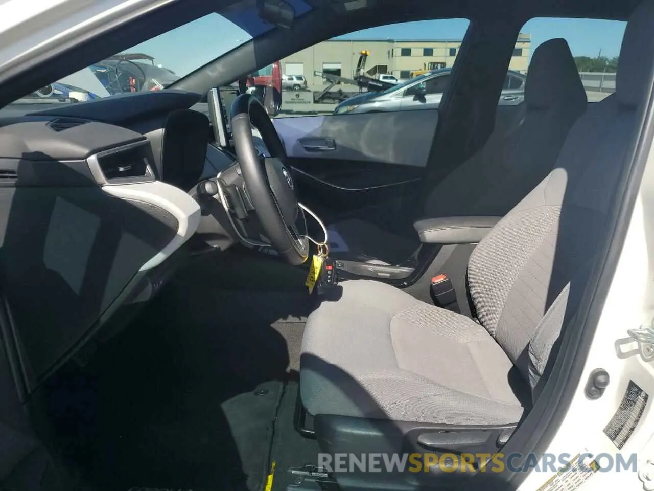 7 fotografías del automóvil dañado 5YFS4MCE4MP082760 TOYOTA COROLLA 2021