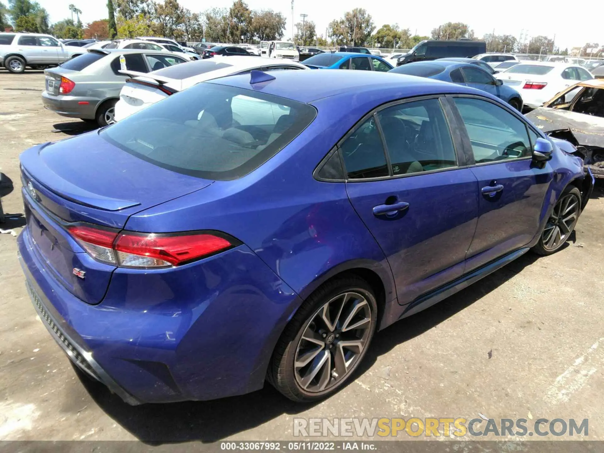 4 fotografías del automóvil dañado 5YFS4MCE5MP060654 TOYOTA COROLLA 2021