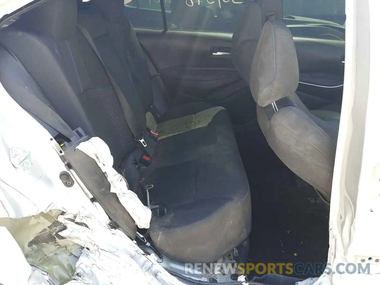 6 fotografías del automóvil dañado 5YFS4MCE5MP061030 TOYOTA COROLLA 2021
