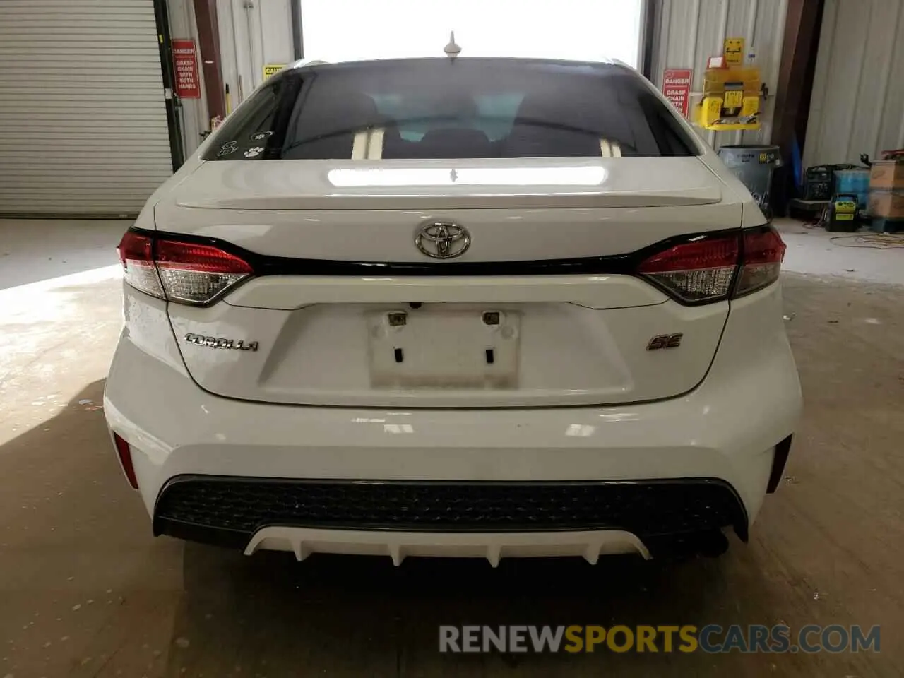 6 fotografías del automóvil dañado 5YFS4MCE5MP062999 TOYOTA COROLLA 2021